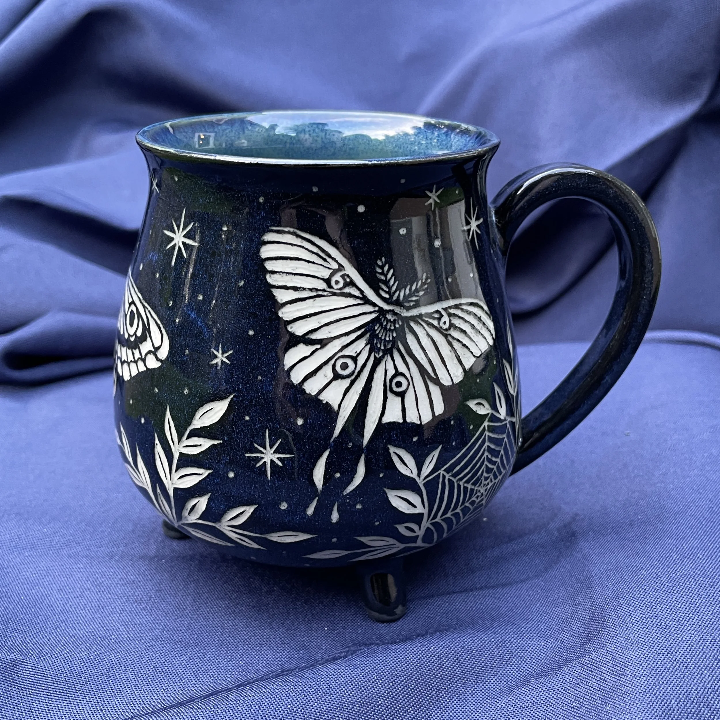 cauldron mug moths 7.jpg