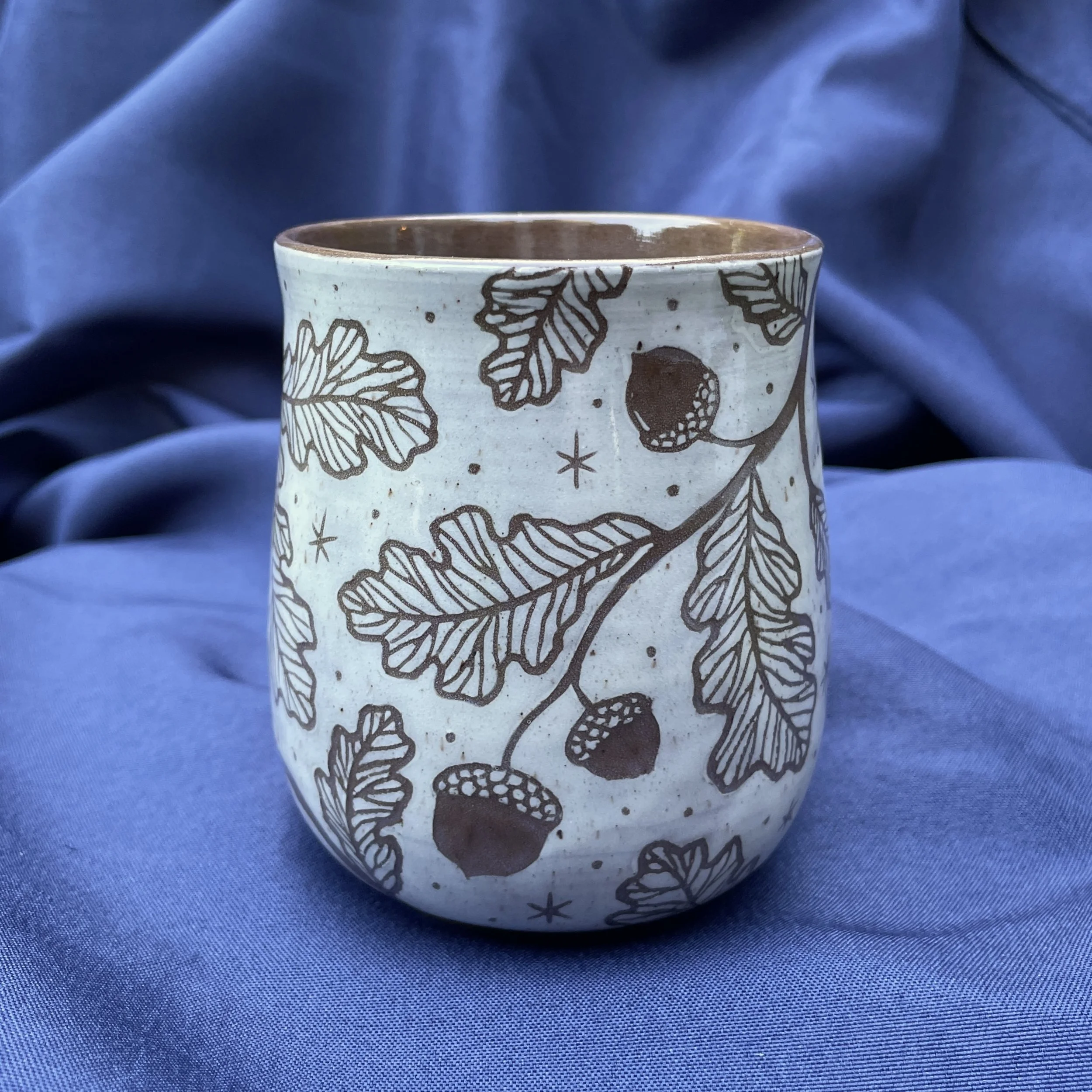 mug oak leaves and acorns 6.jpg