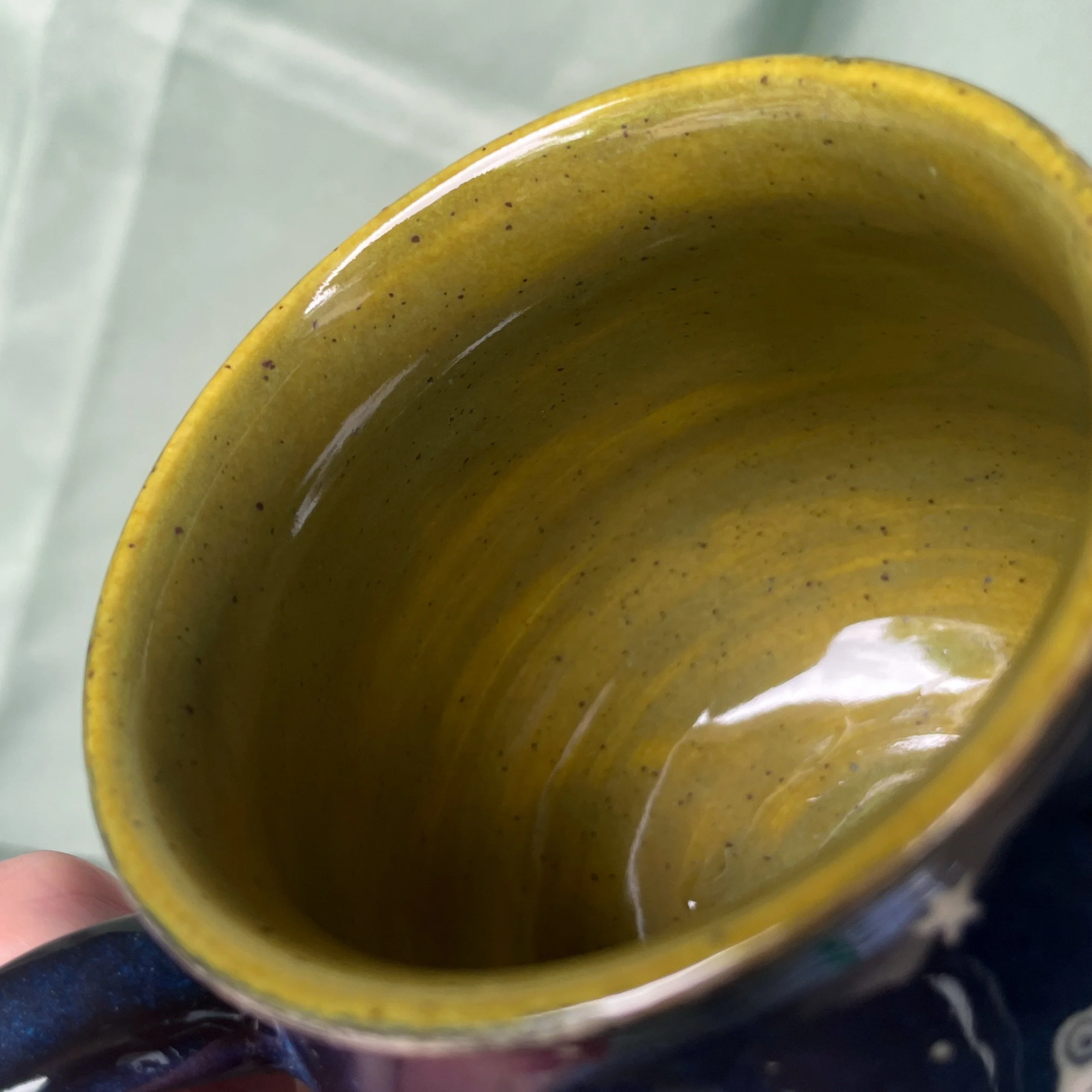 dancing frog cauldron mug c interior.JPEG