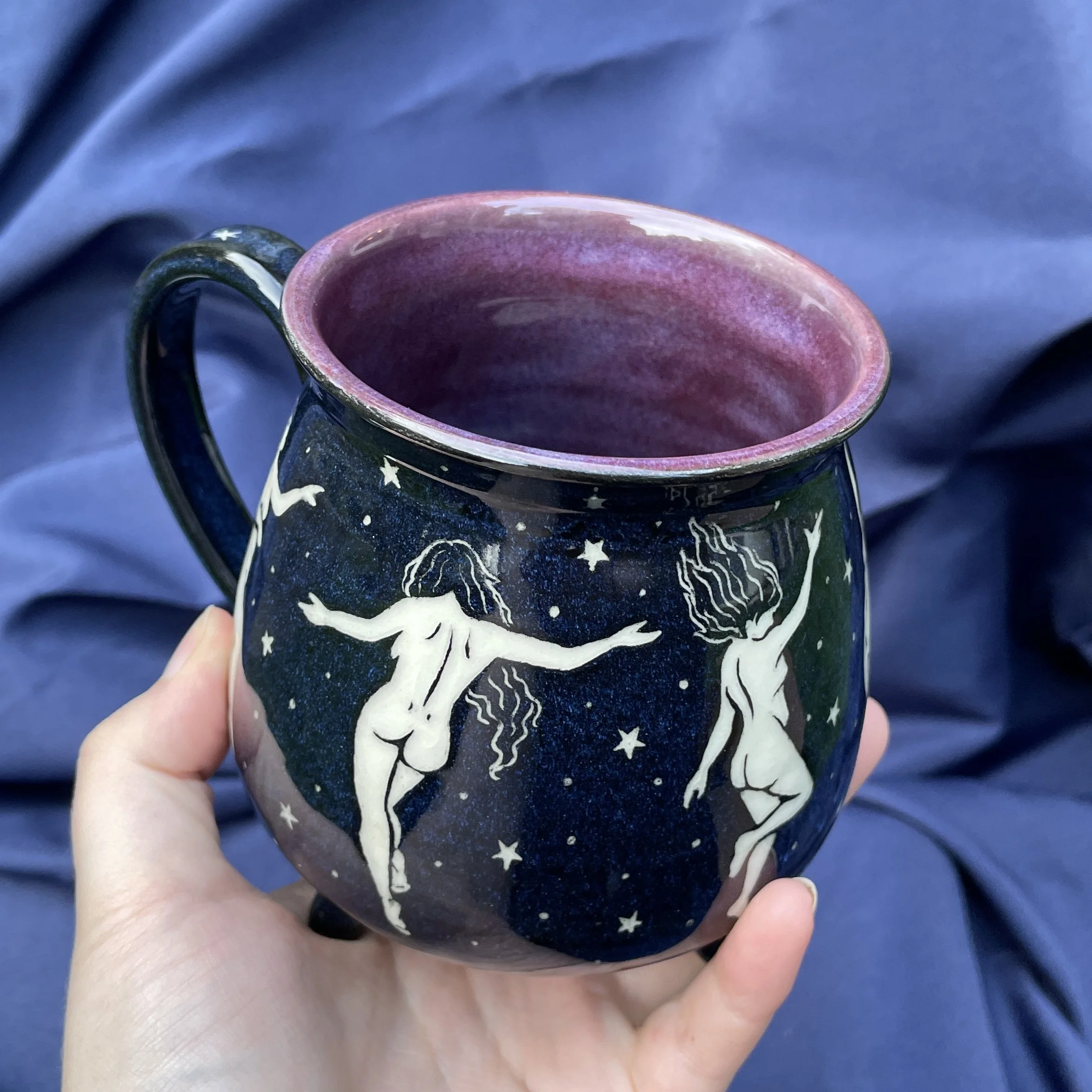 cauldron mug witch dance A 1.jpg