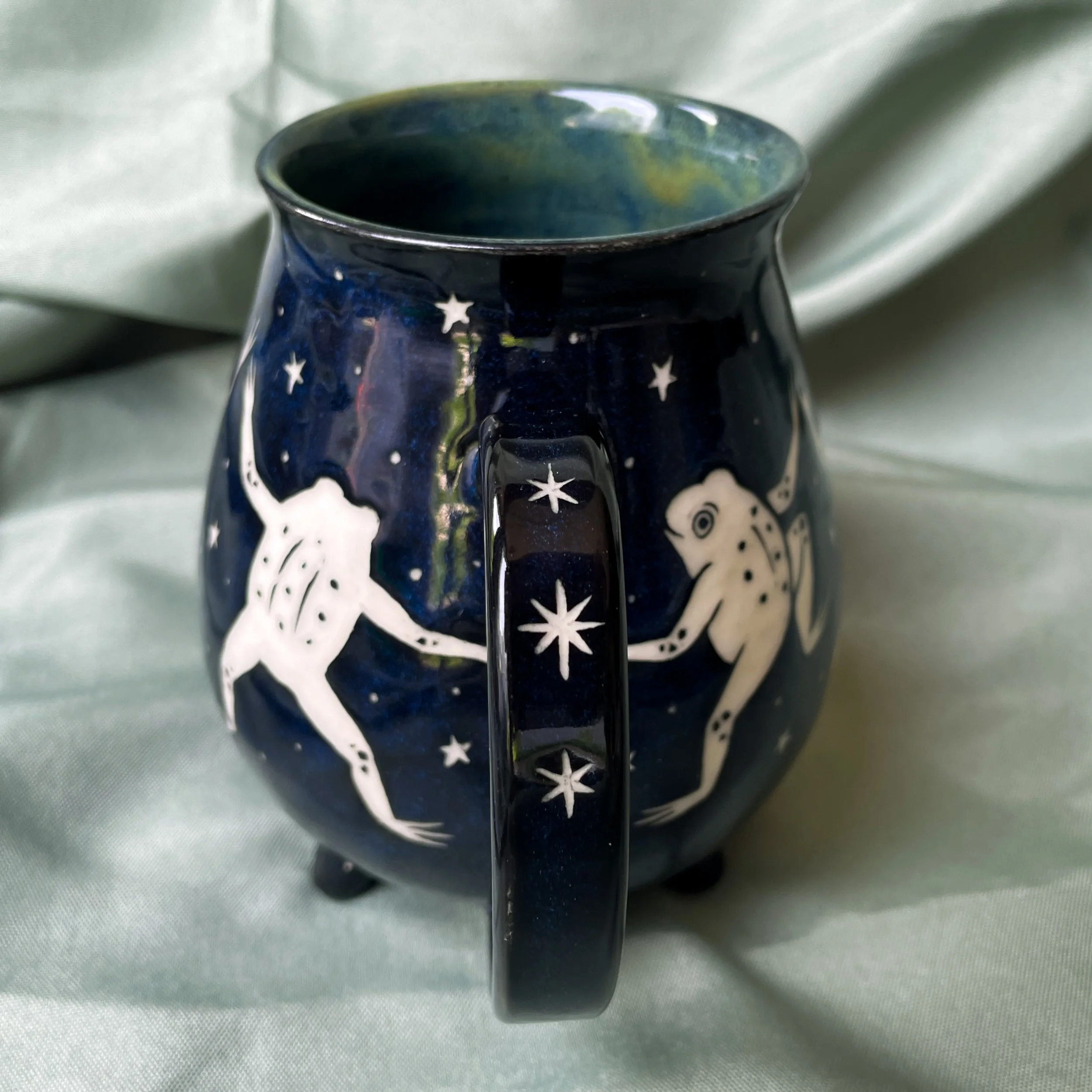 dancing frog cauldorn mug d side view 3.JPEG