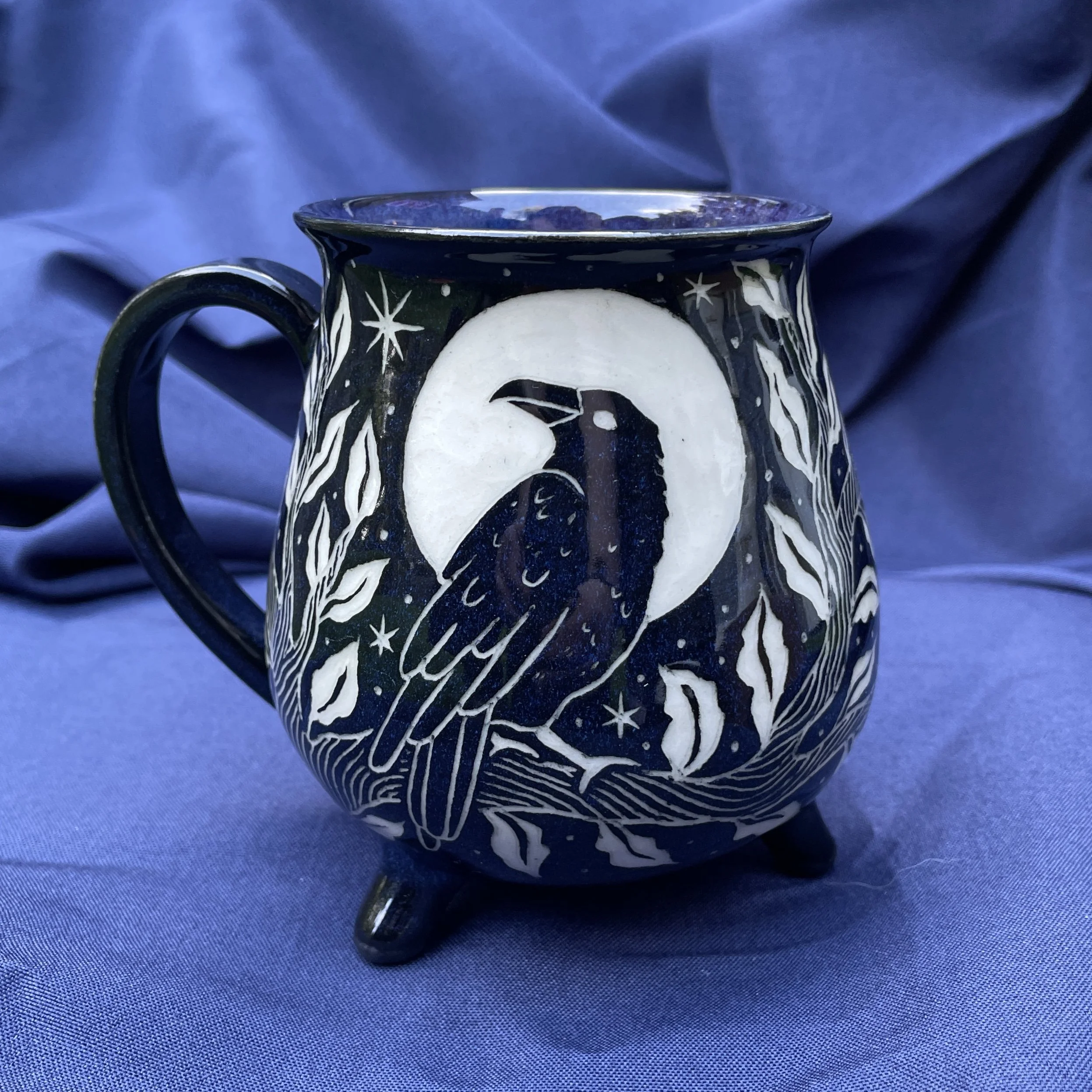cauldron mug raven B 1.jpg