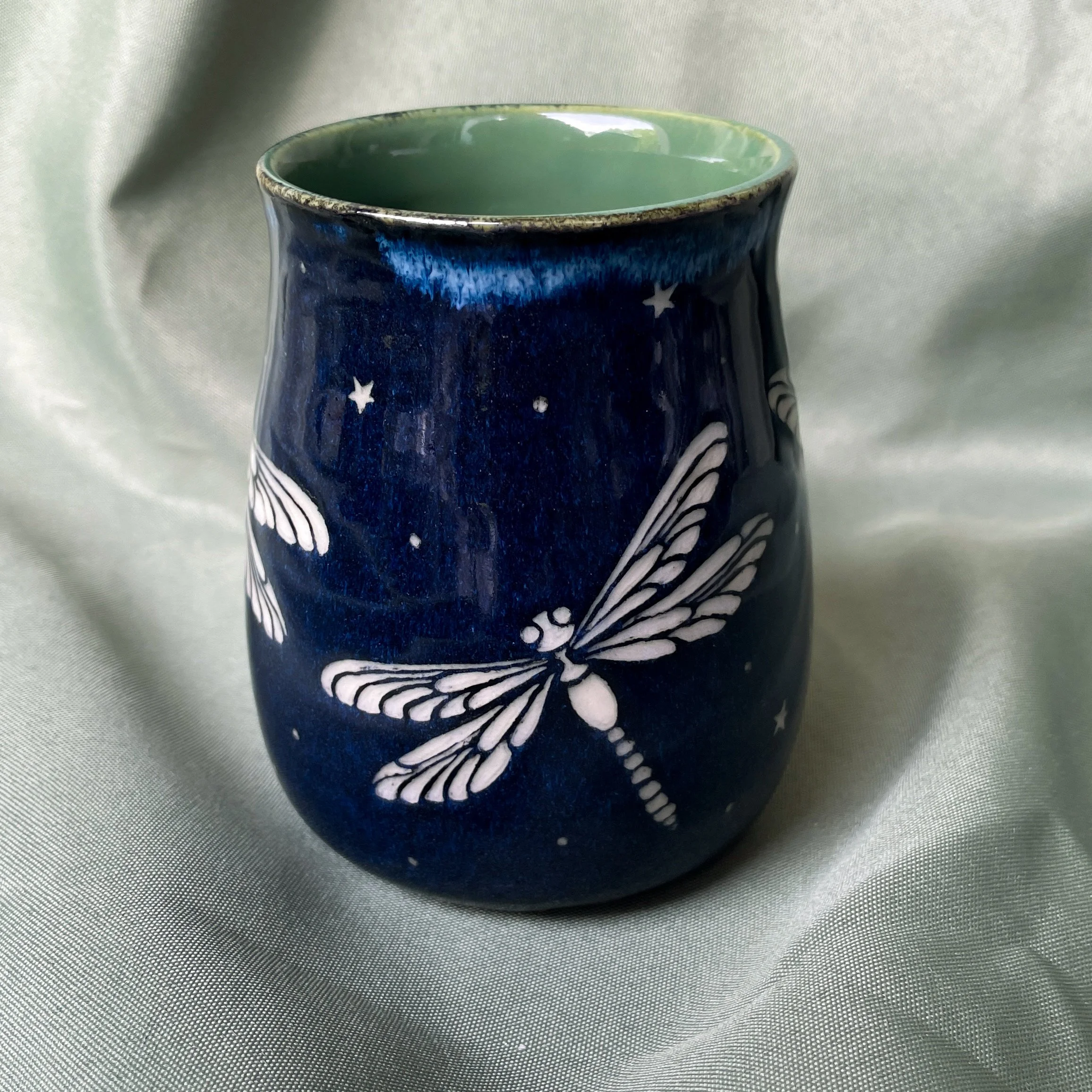 dragonfly mug a side 2.JPEG