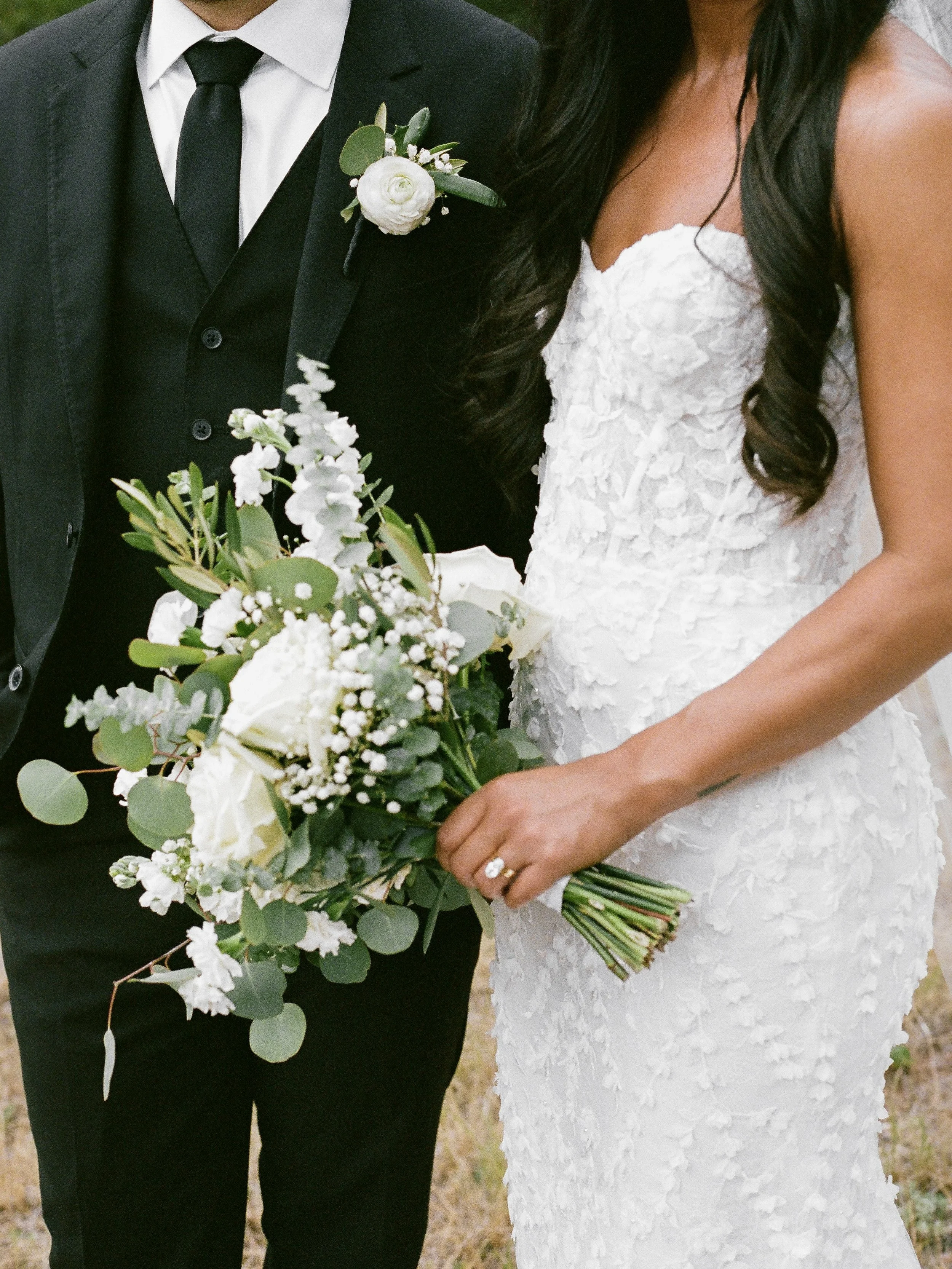 Portraits in the mountains before a romantic summer storm. Such an incredible day celebrating Teagan and Ethan! 

Captured on digital and 35mm film.
