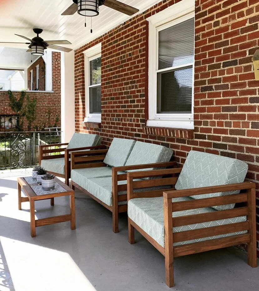 patio furniture.jpeg