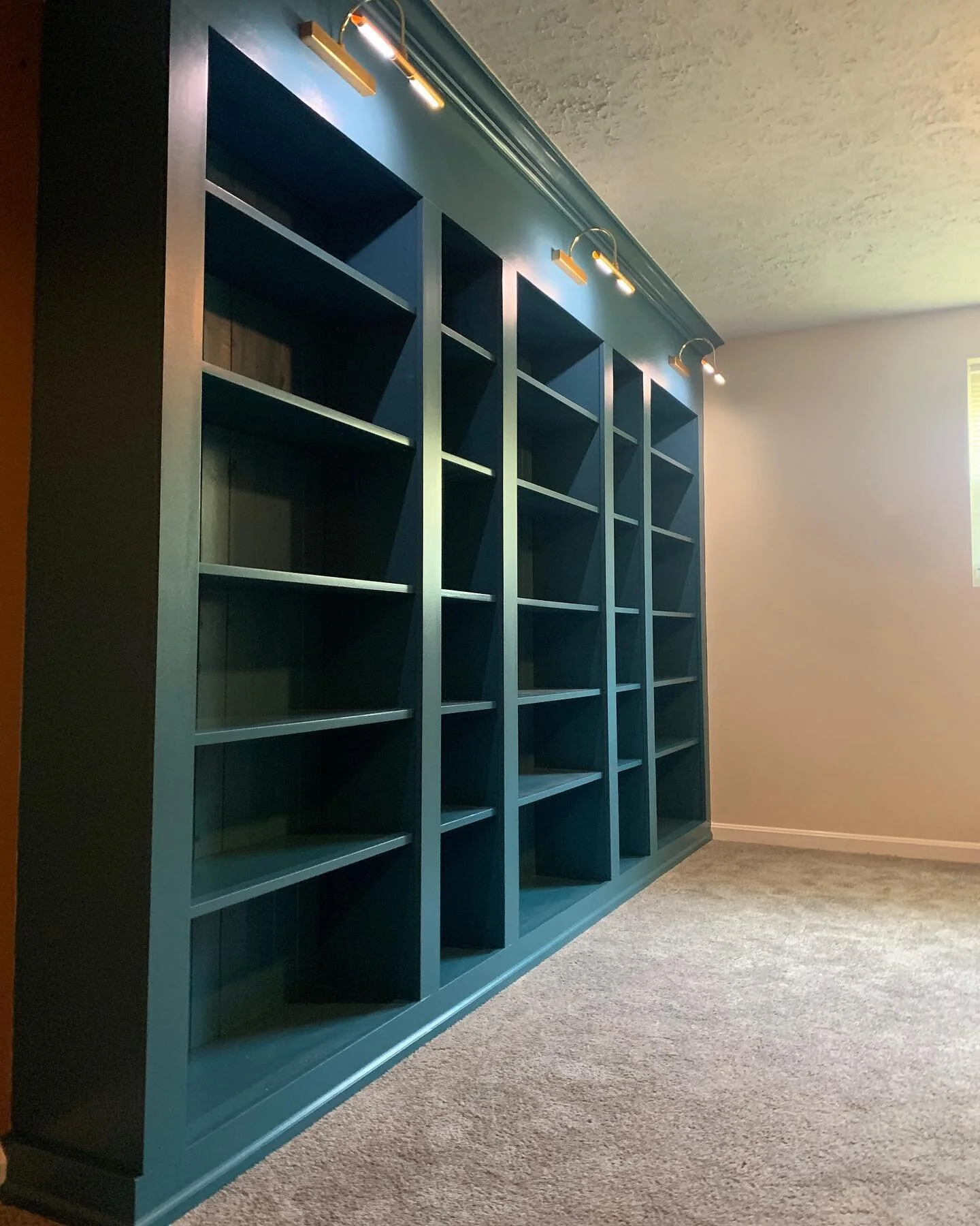 Hey ya&rsquo;ll! I know we have been MIA, but just because you haven&rsquo;t seen us on the gram in a while doesn&rsquo;t mean we&rsquo;re not over here getting things done.

Exhibit A&hellip;.

We are beyond thrilled with how this built in bookshelf