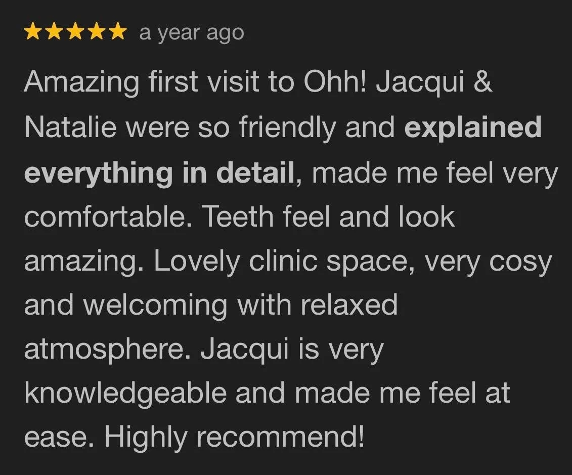 Screenshot of a 5-star review about a dental visit, mentioning friendly staff, detailed explanations, comfortable environment, and high recommendation.