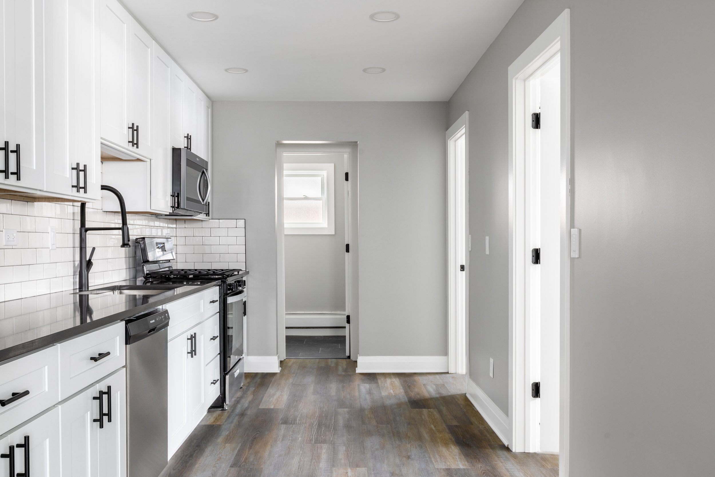 PROF - KITCHEN 1.jpg