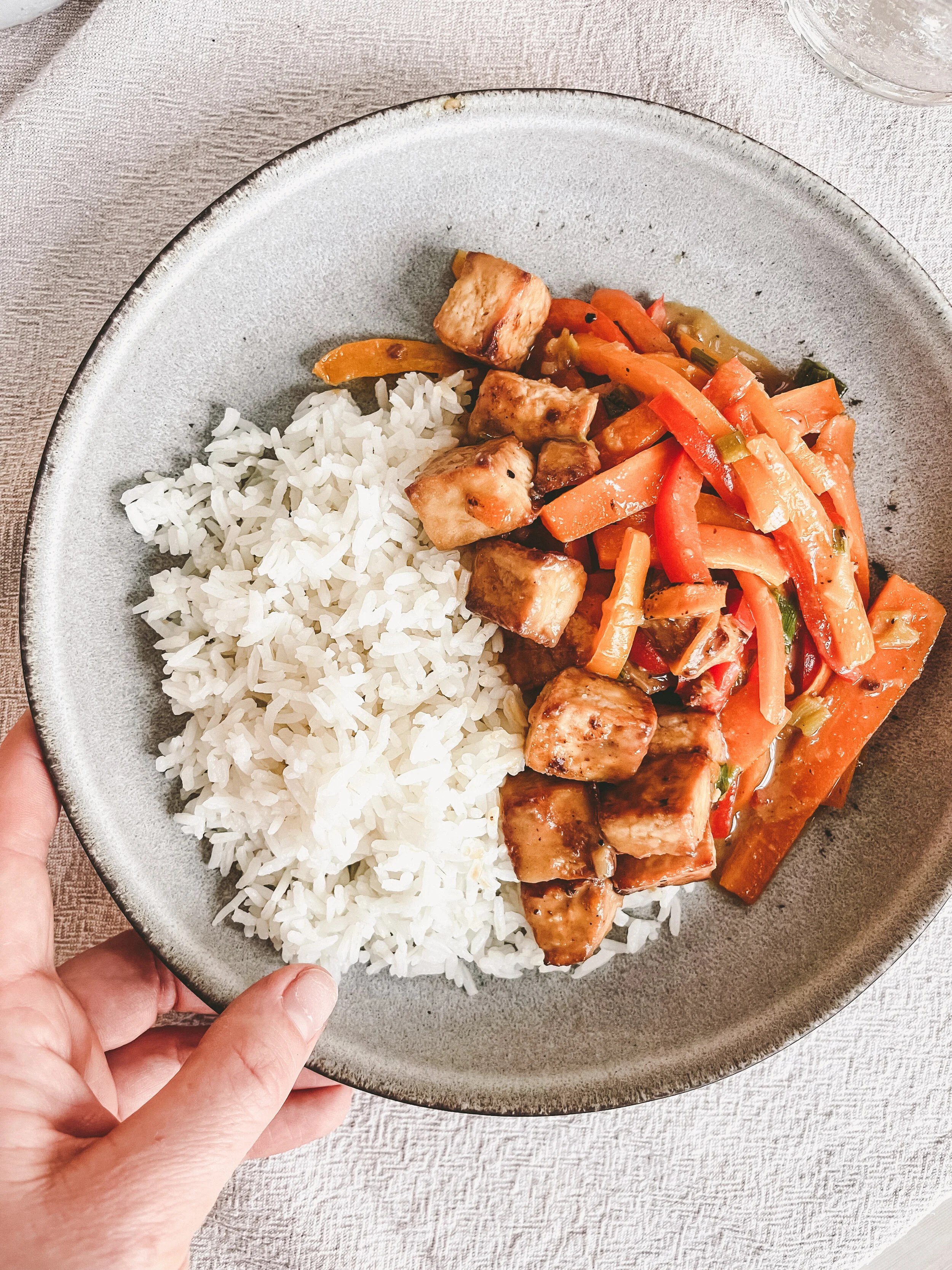 Peanut Tofu Satay (v)