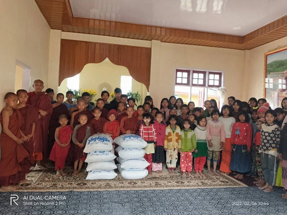 YatanaSiddhiIMG-eb8a678bf37d8392b50130f797e2db00-V.jpg