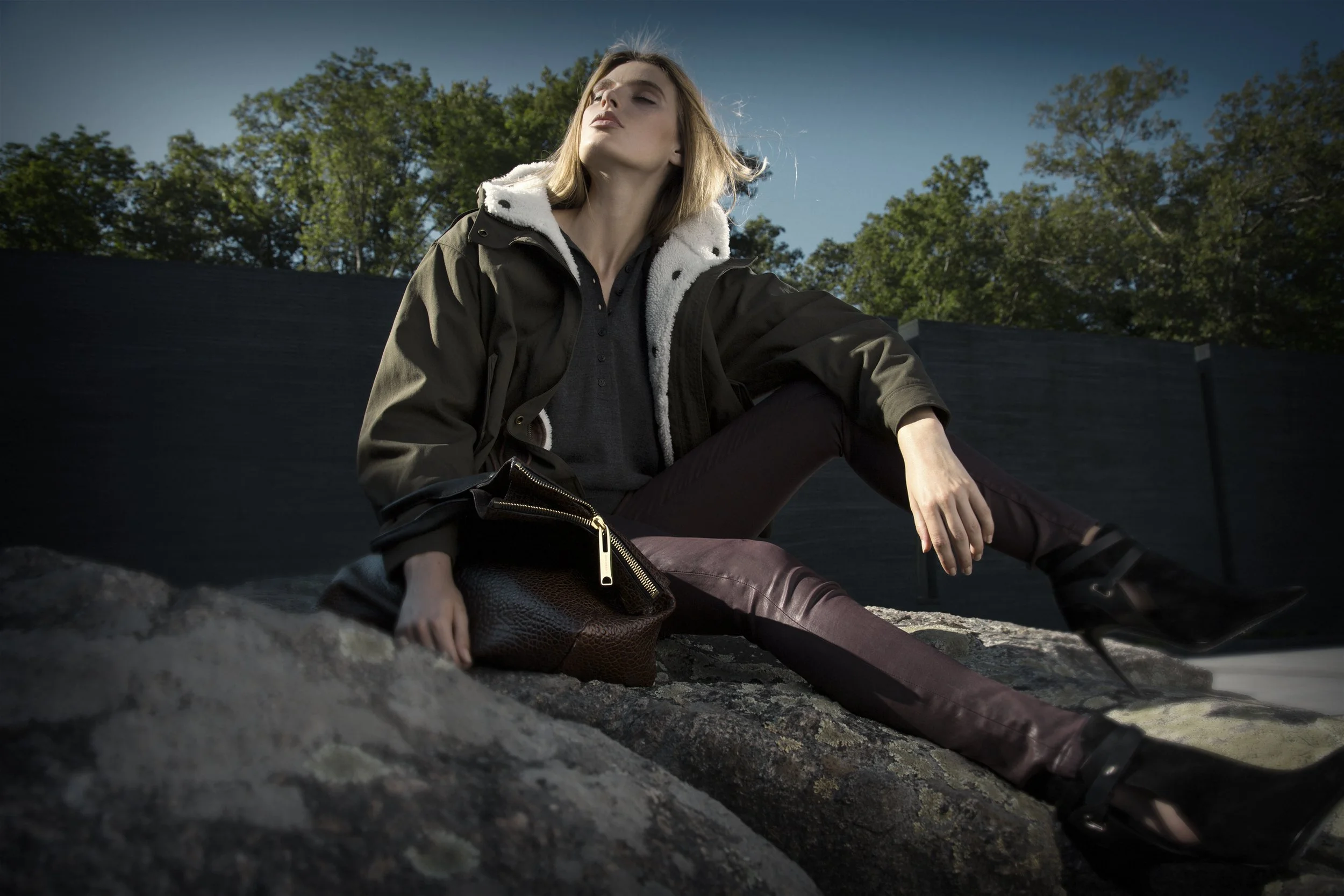 BURBERRY_10-1423 copy.jpg