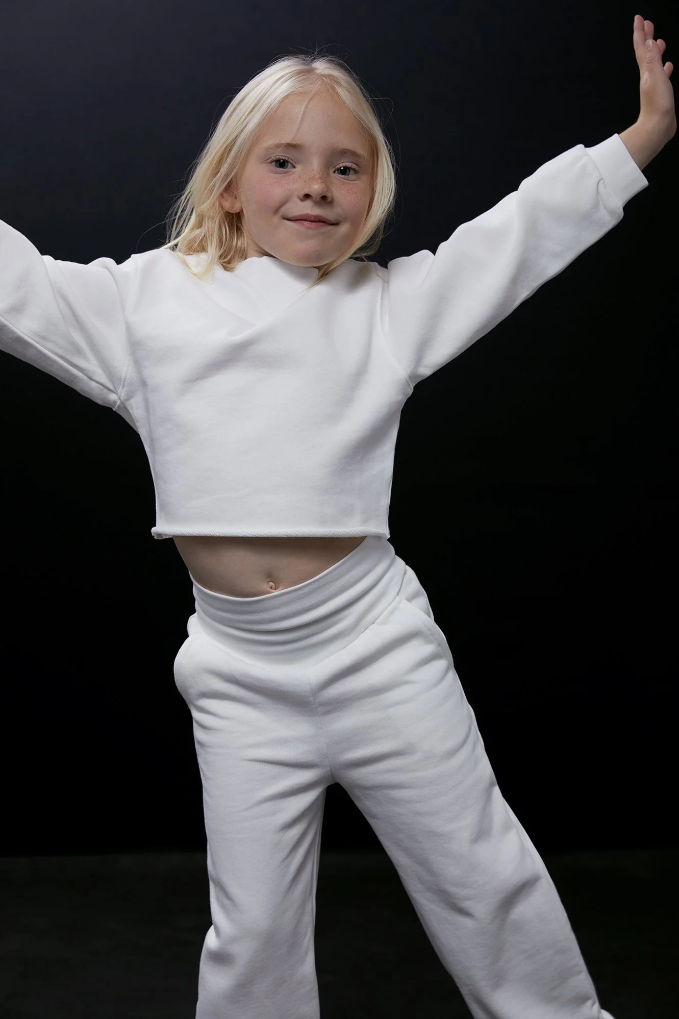 SOWblack_20241104_SOW_KIDS_LOOKBOOK_SHOT_33_040 copy.jpg