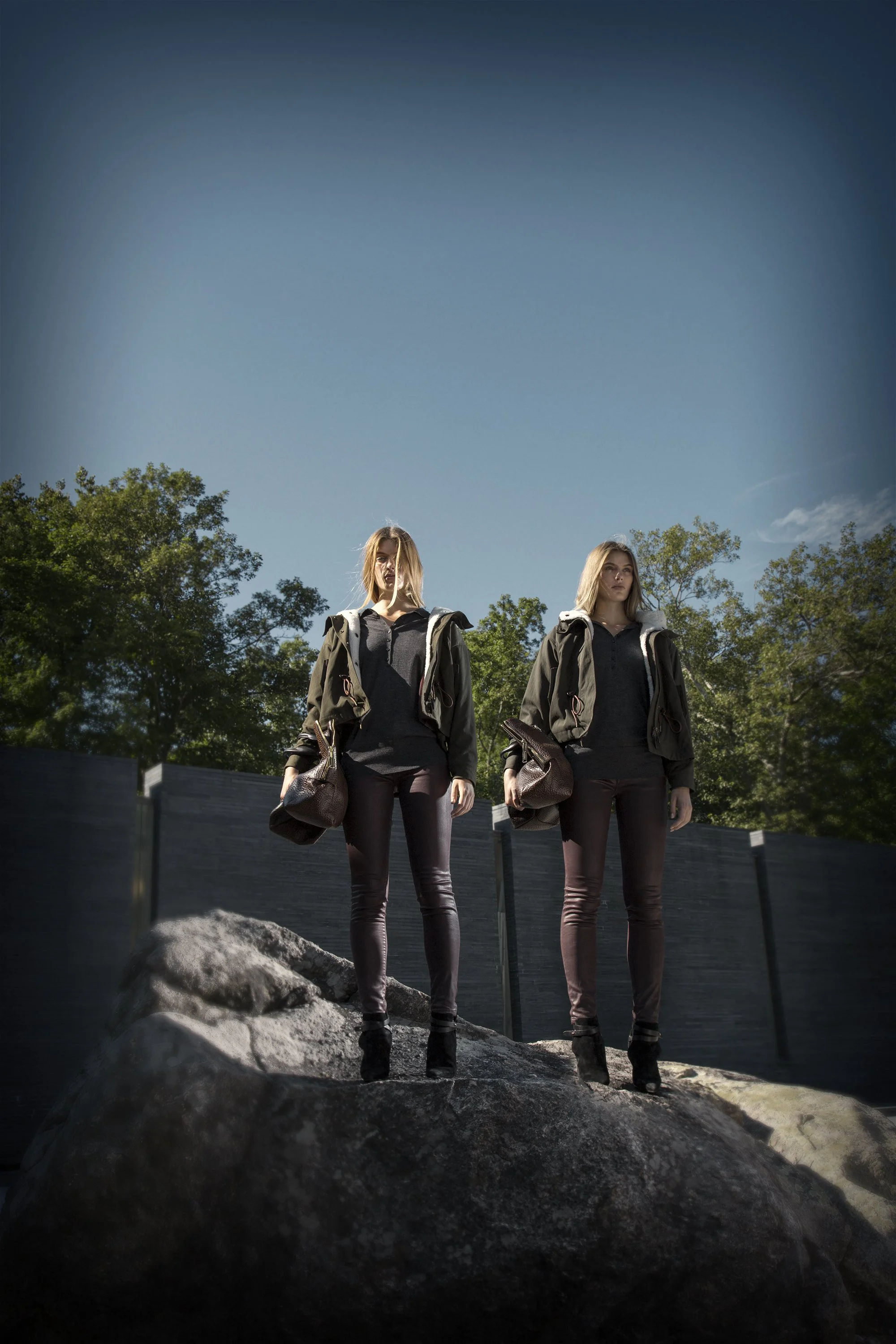 BURBERRY_10-1326 copy.jpg