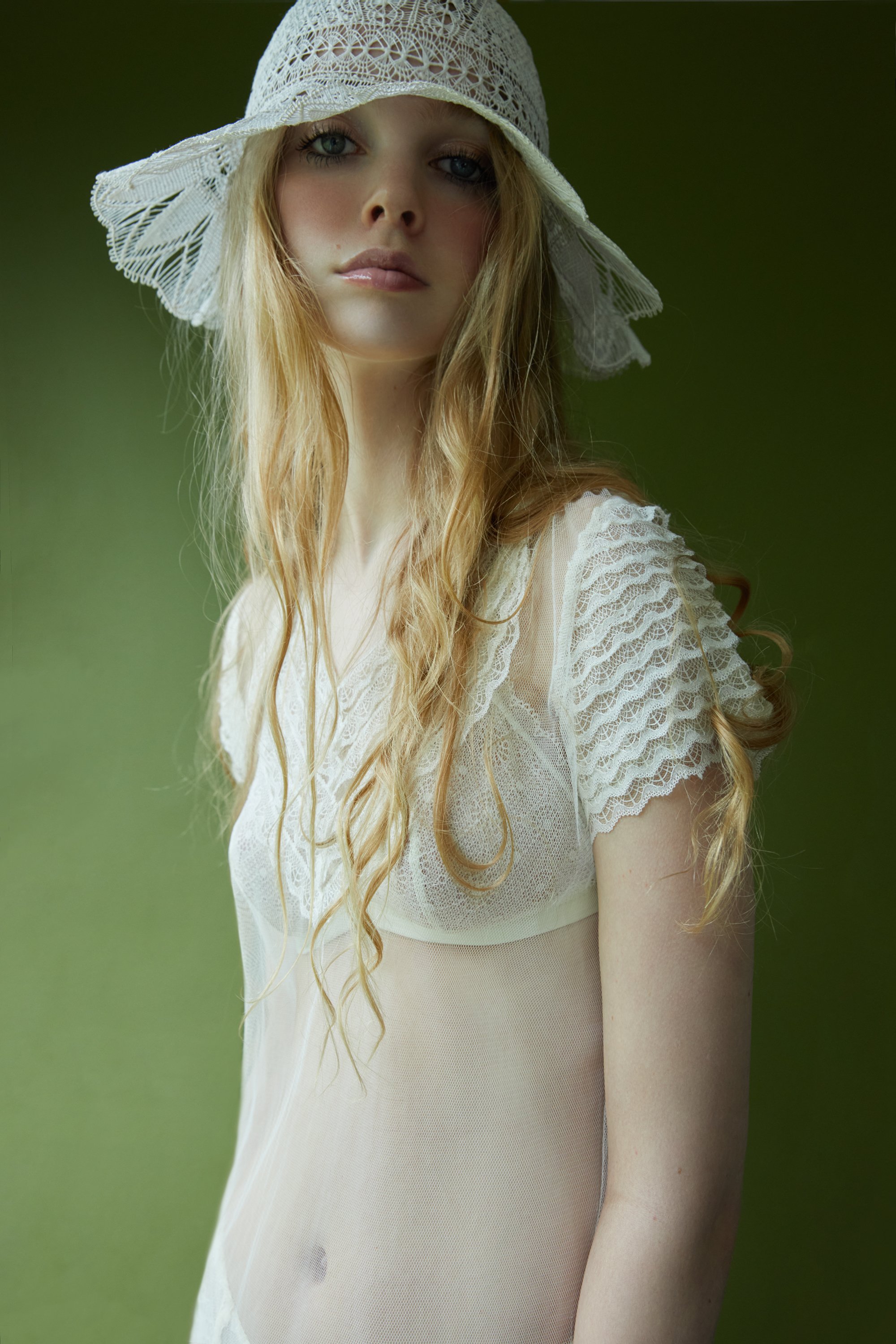 _COMPTOIRDESCOTONNIERS_SIMONEPERELE_323A2072 copy.jpg
