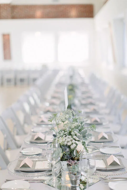 JENNIFER + JOSHUA // LOFT SEVEN