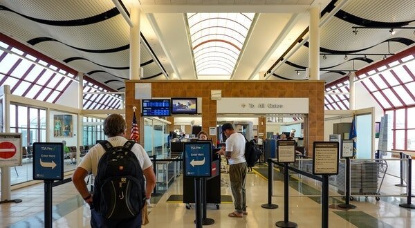 Travel is faster at almost 50 US airports now that the TSA's new Credential Authentication Technology (CAT) has been deployed! You no longer need to show a boarding pass - just your ID - and the system uses #facialrecognition to compare your image to