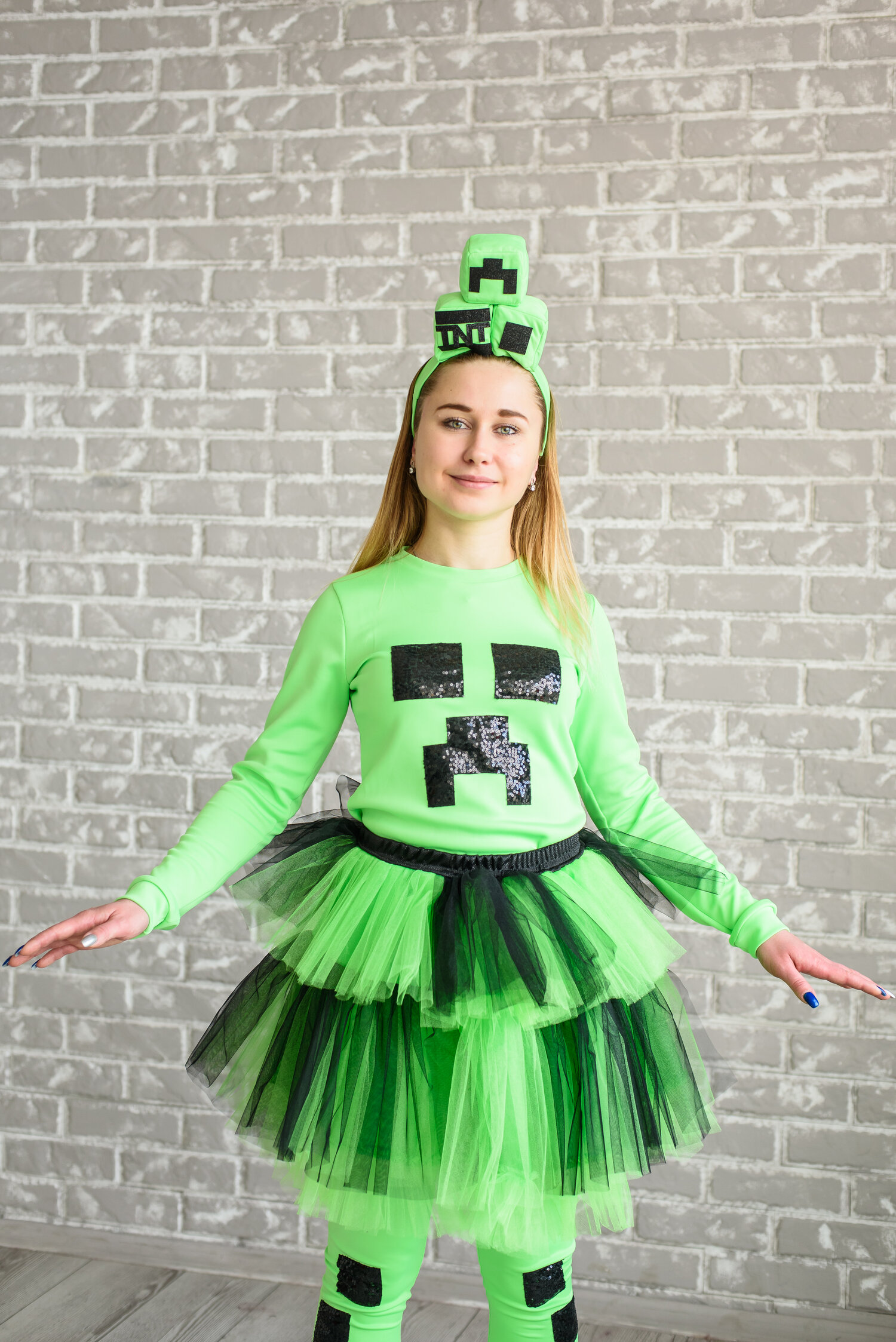 Women's Minecraft Creeper Costume