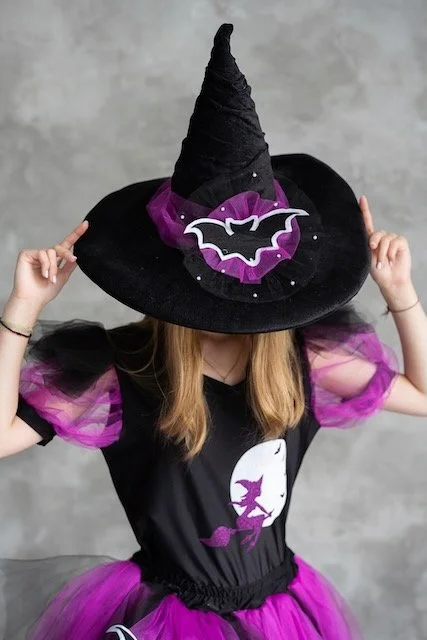 Purple Witch Adult Costume: Spellbinding Elegance for Halloween