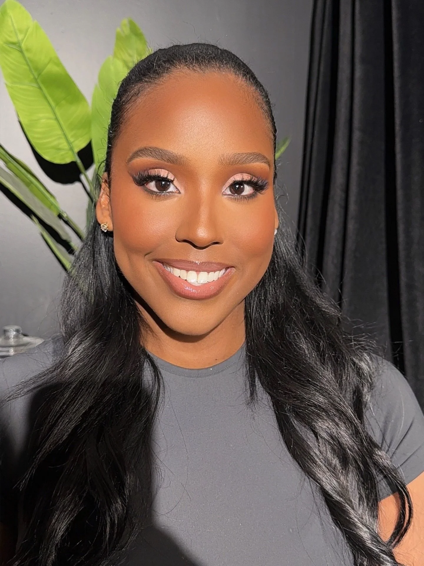 The Face = The Products 

Muse @syd.nay 
Makeup @mokabeauteatelier 

Makeup Artist in Houston Tx, Houston Makeup Artist,  Houston MUA, Austin Tx Makeup Artist, ATX Makeup Artist, Weddings in Houston,  Houston Bridal Makeup Artist , Houston Photograph