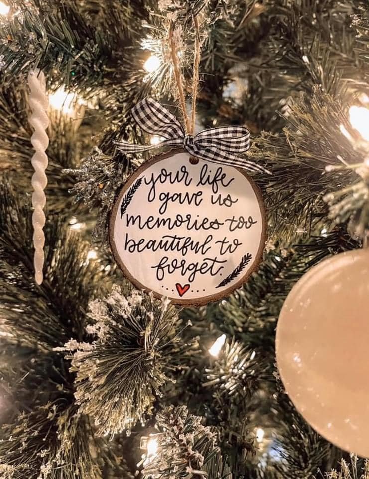 woodornaments_7.jpg
