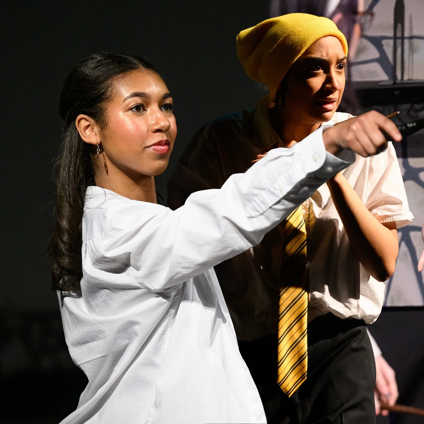 PUFFS!!!!! Photos are ready to download: bourasdesigns.com/wehs

That show was so freaking hilarious. Great work cast and crew!!