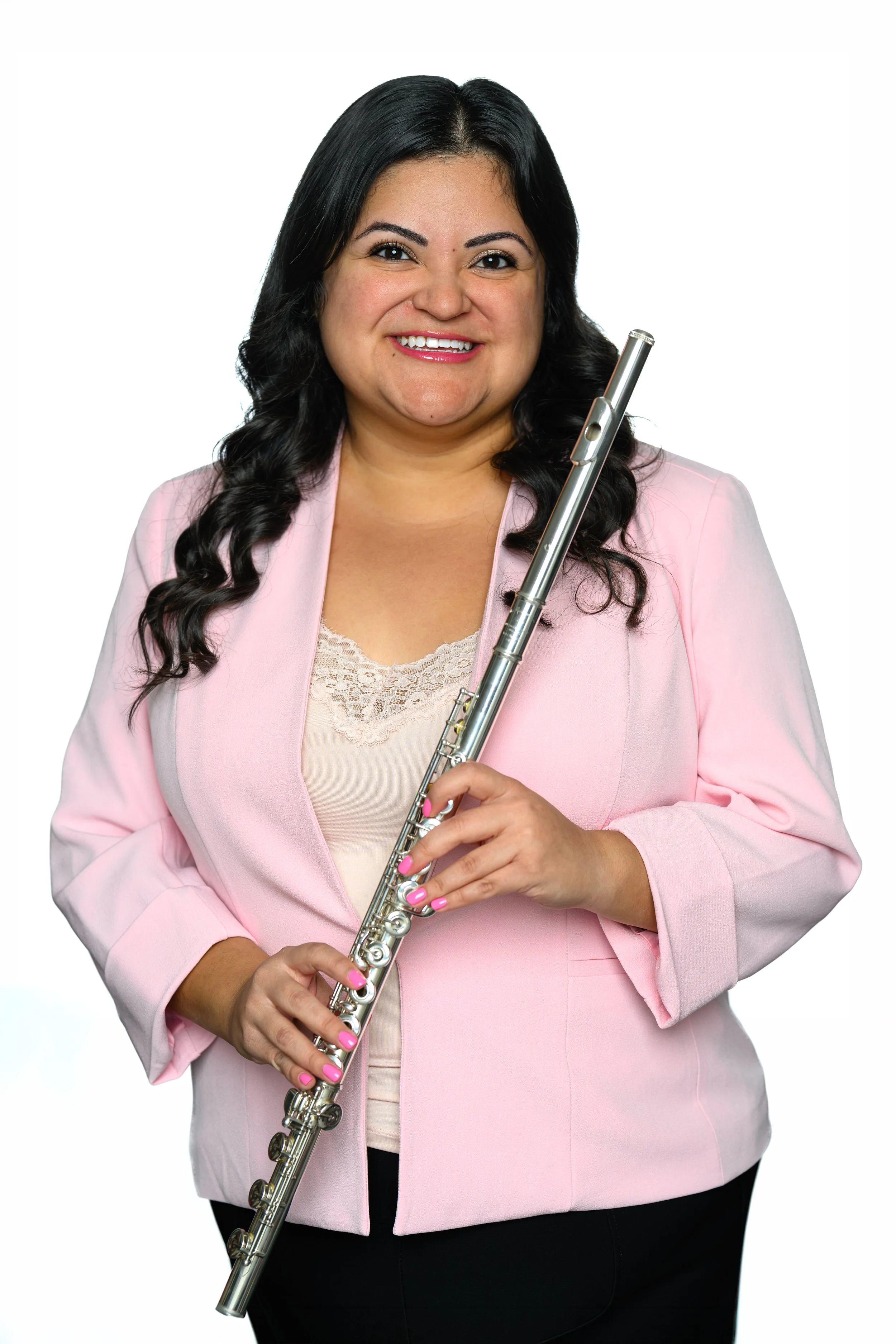 260211 Mily Montanez Wht-7.jpg