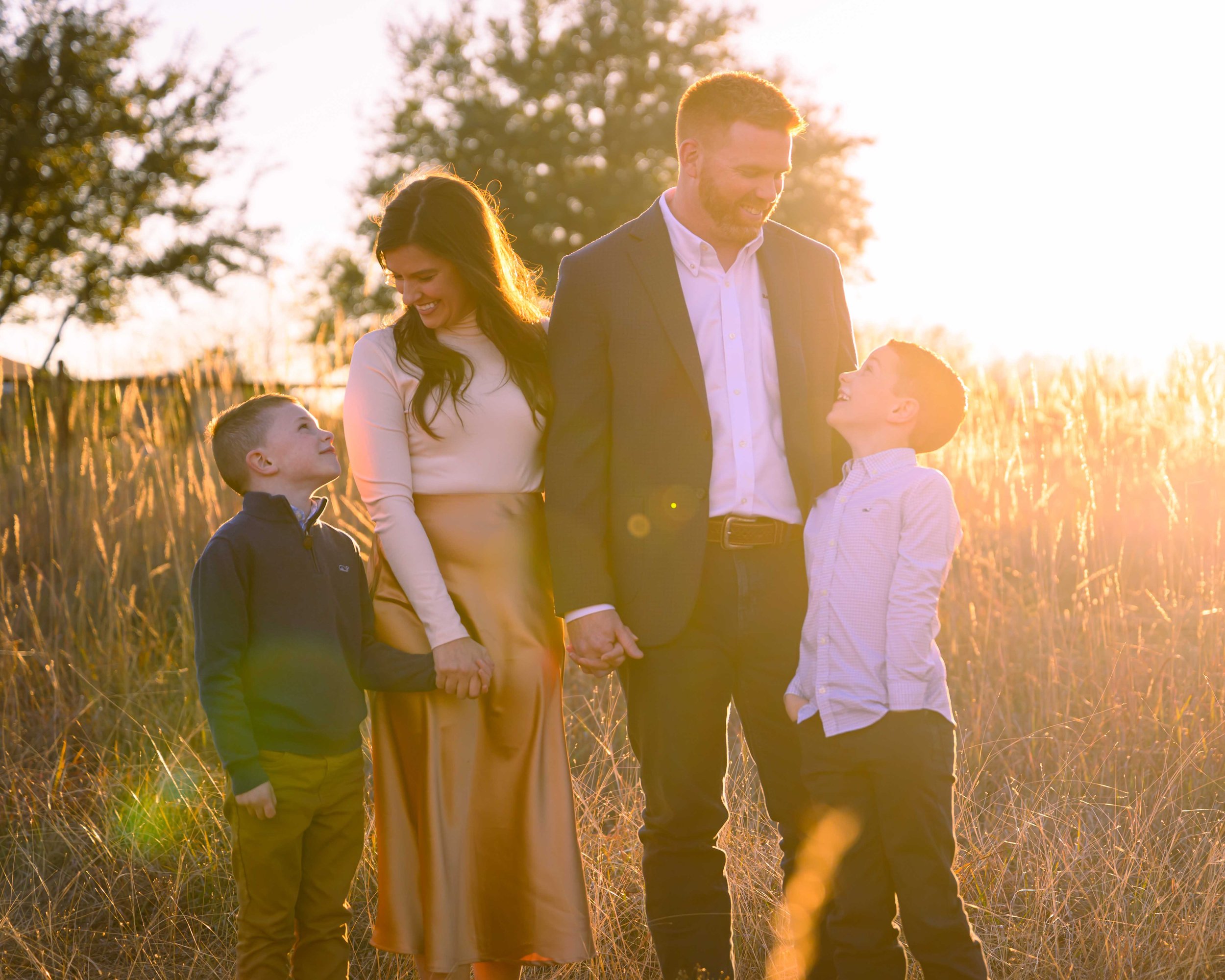 251202 Ewing Family-15.jpg