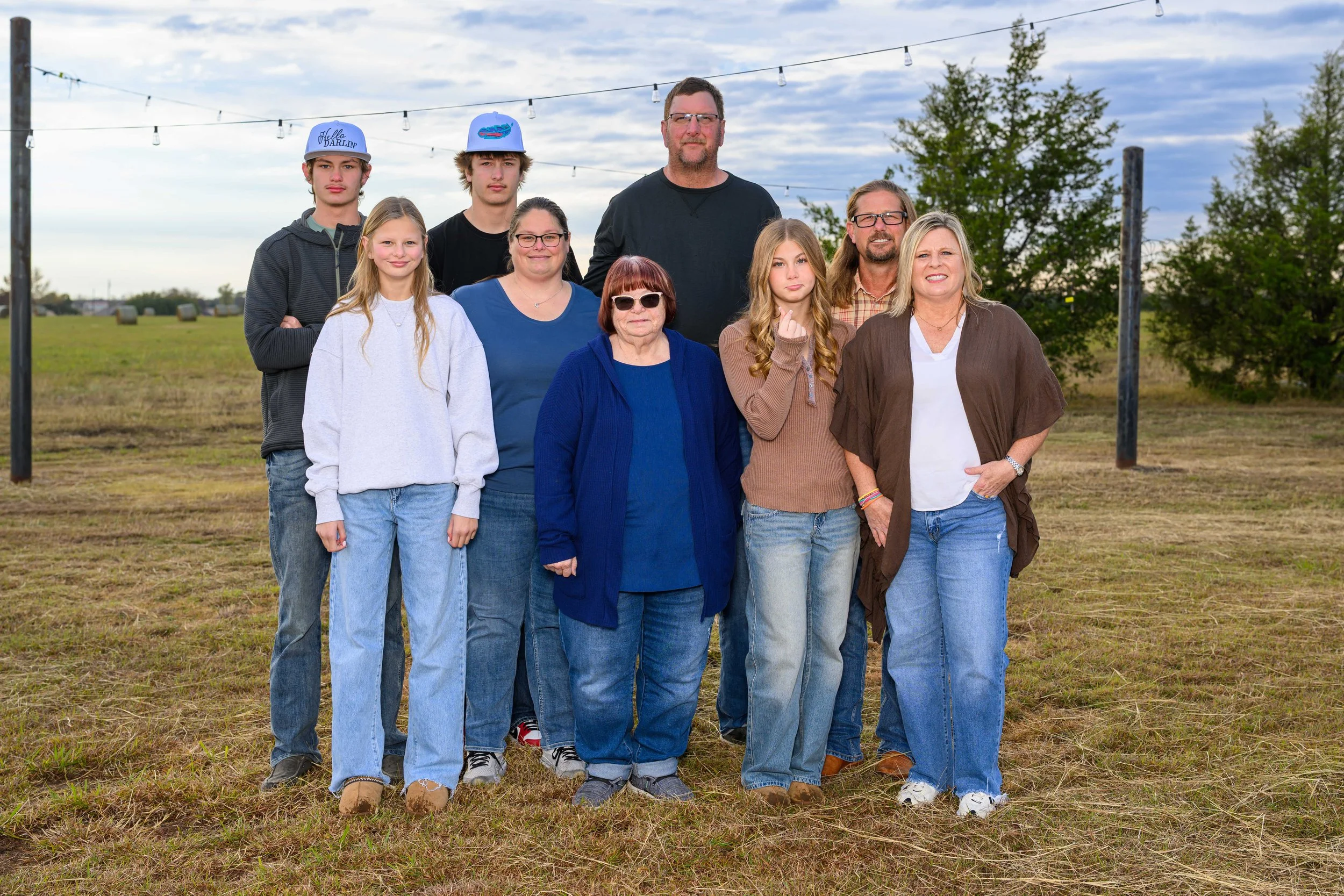 251128 Hilton Family-12_1.jpg