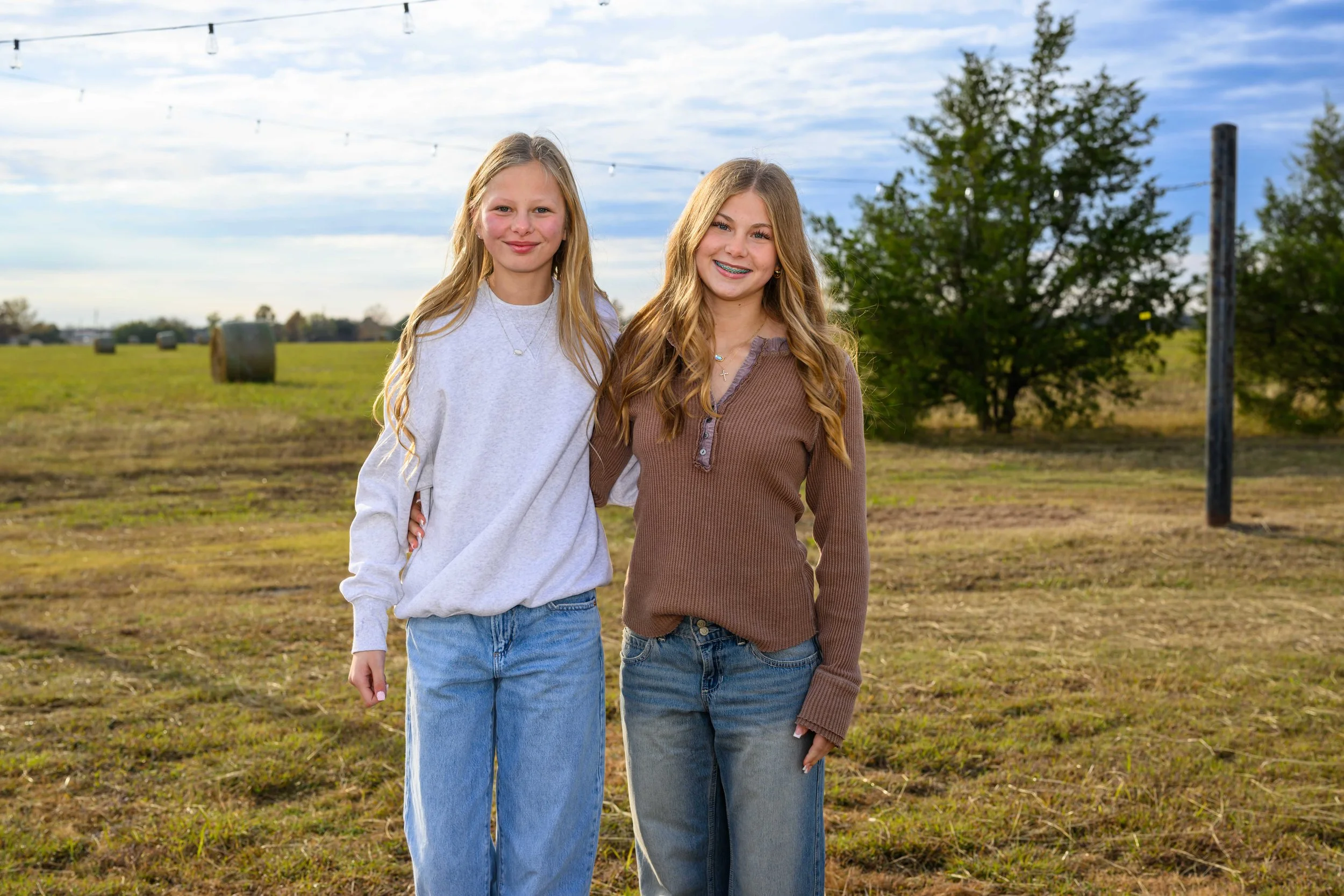 251128 Hilton Family-40_1.jpg
