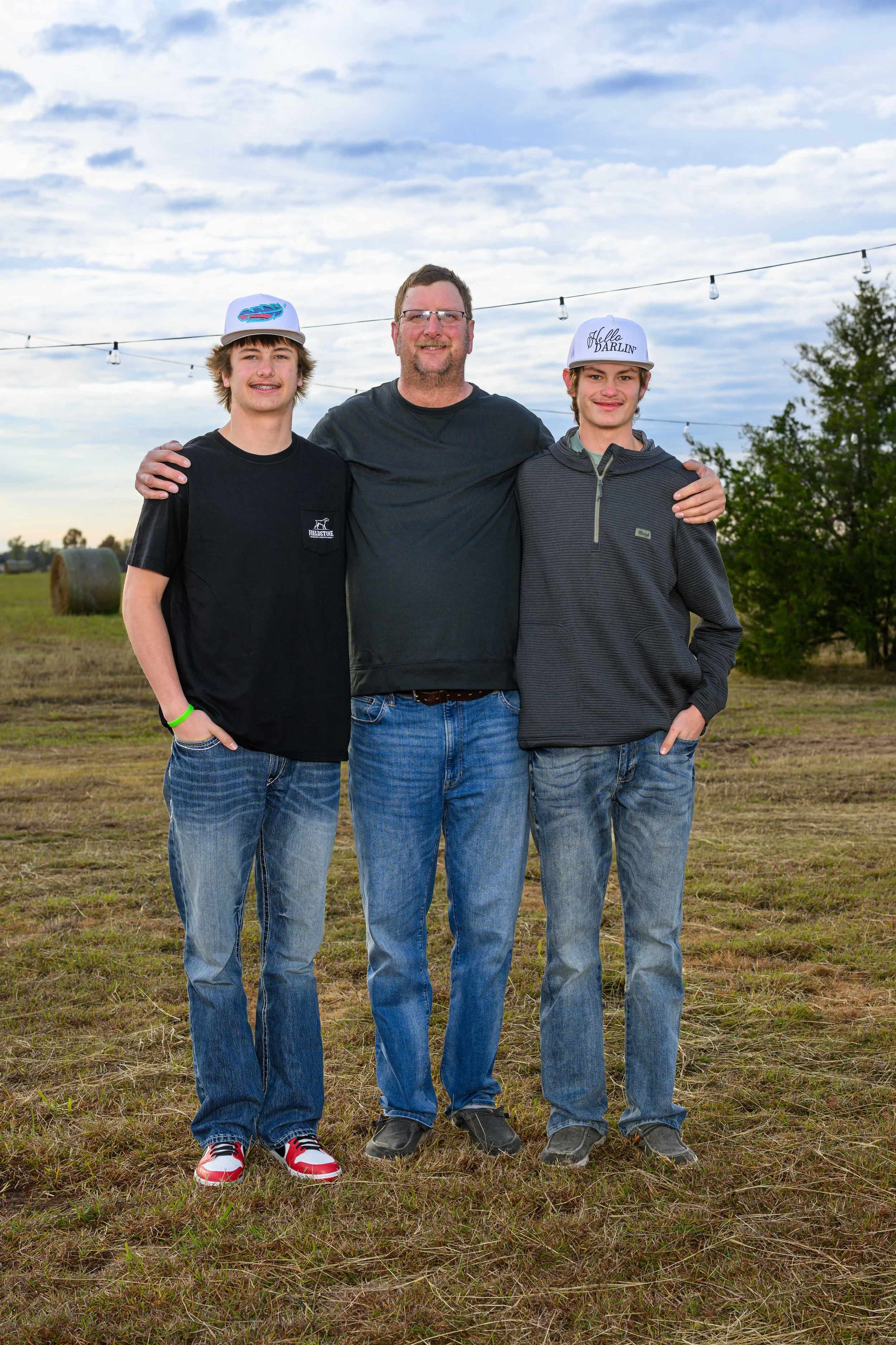 251128 Hilton Family-32_1.jpg