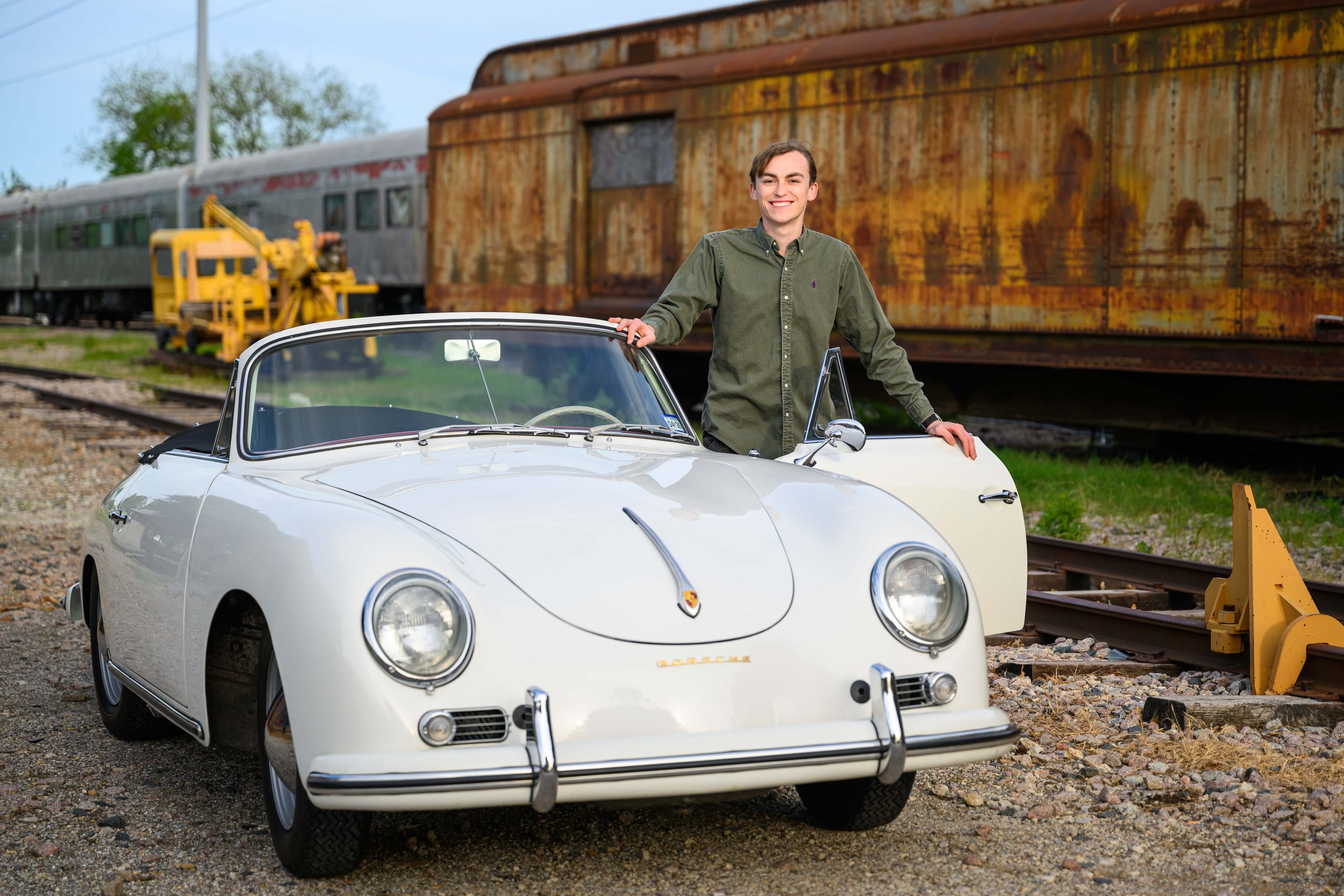 260405 Adam Forst Senior-113.jpg