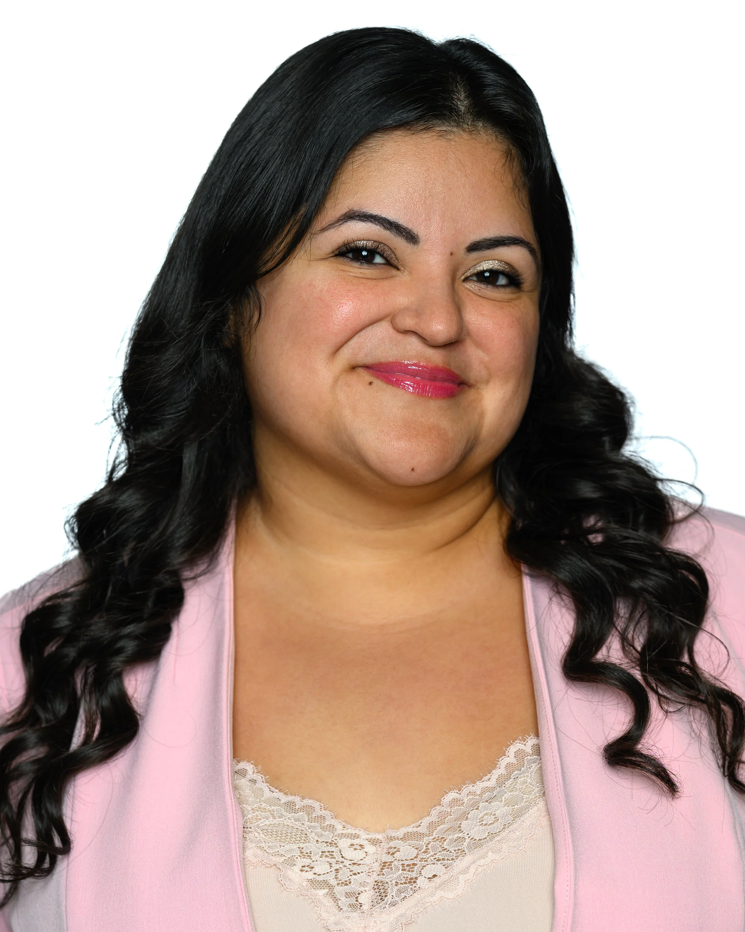 260211 Mily Montanez Wht-15.jpg