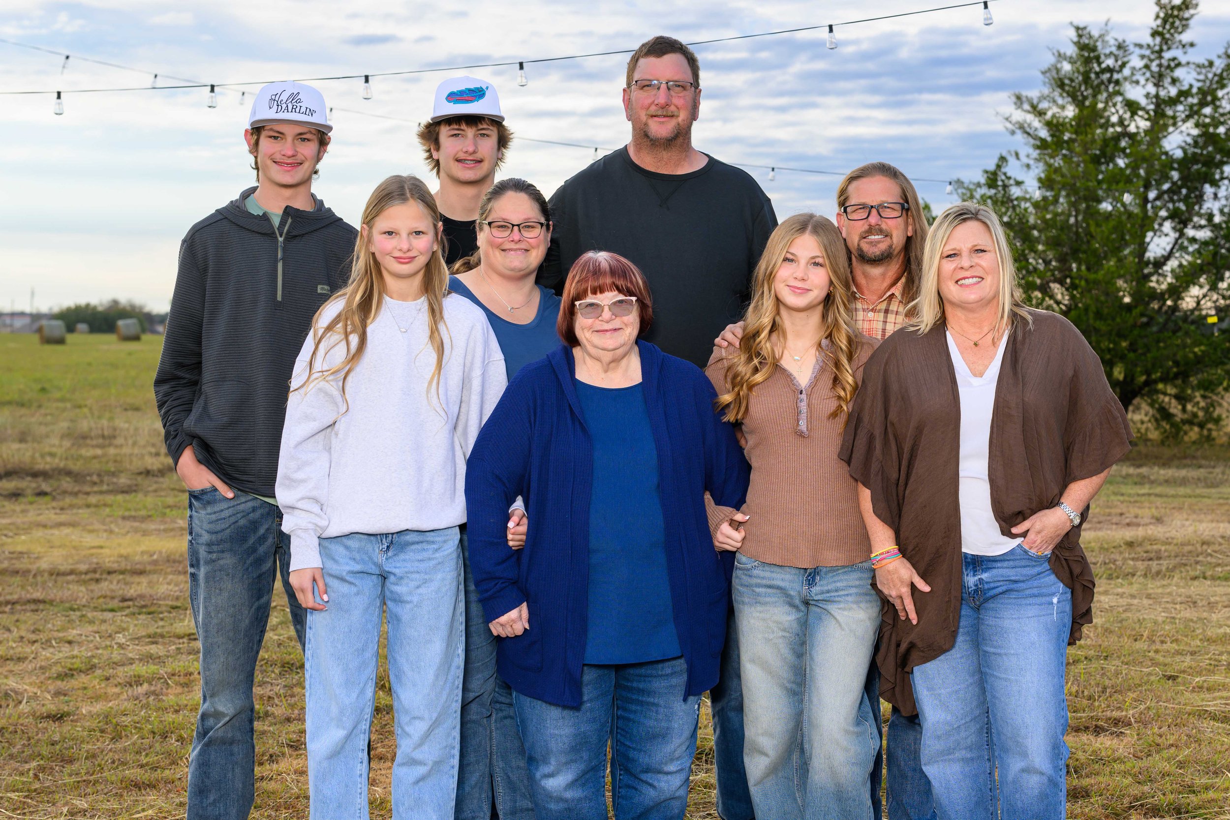 251128 Hilton Family-14_1.jpg
