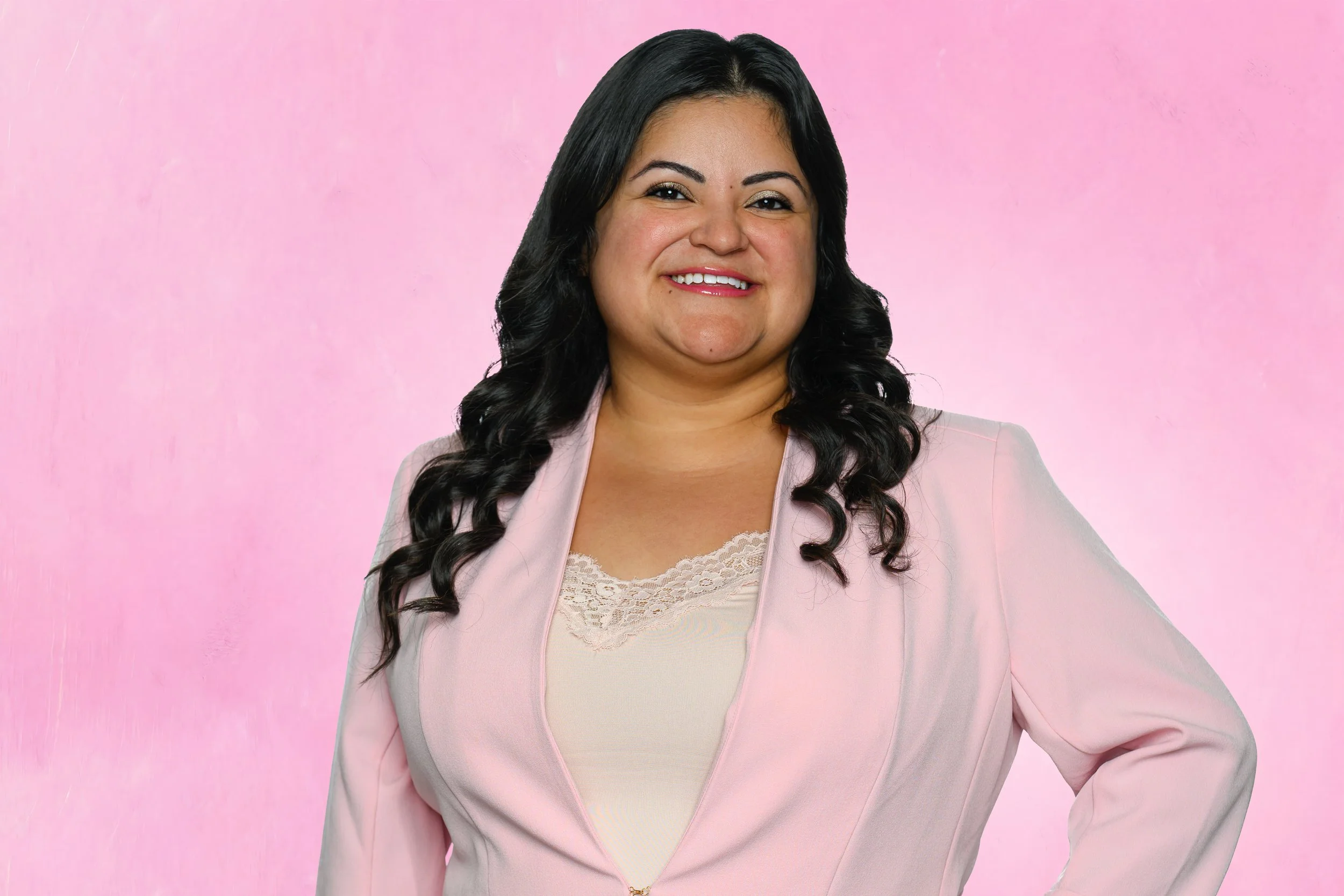 260211 Mily Montanez Pnk-20.jpg