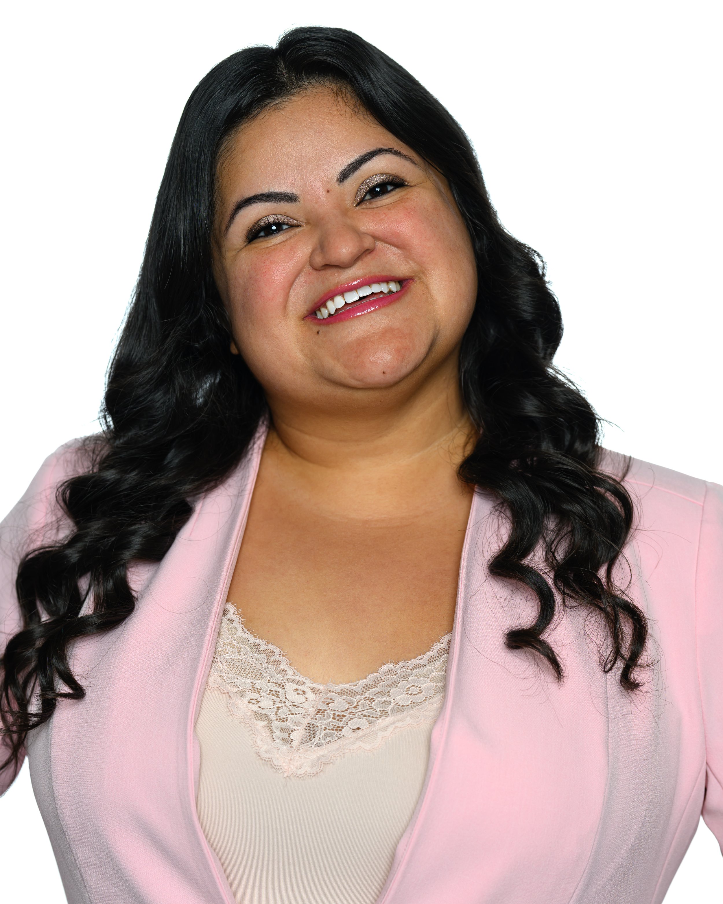 260211 Mily Montanez Wht-13.jpg