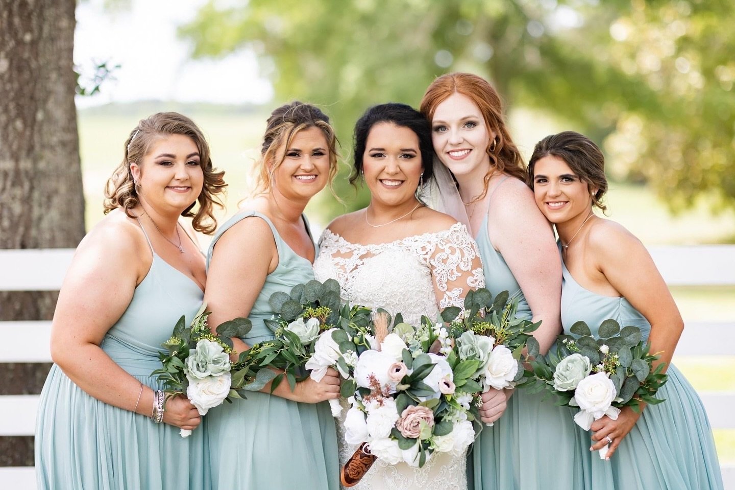 Bridal Party Goals! ✨ 

Our stunning Vows Bride is glowing in her gown while surrounded by her lovely bridesmaids! Elevate the entire celebration with the perfect bridesmaids' attire to complement your bridal look. 

Book an appointment for you and y