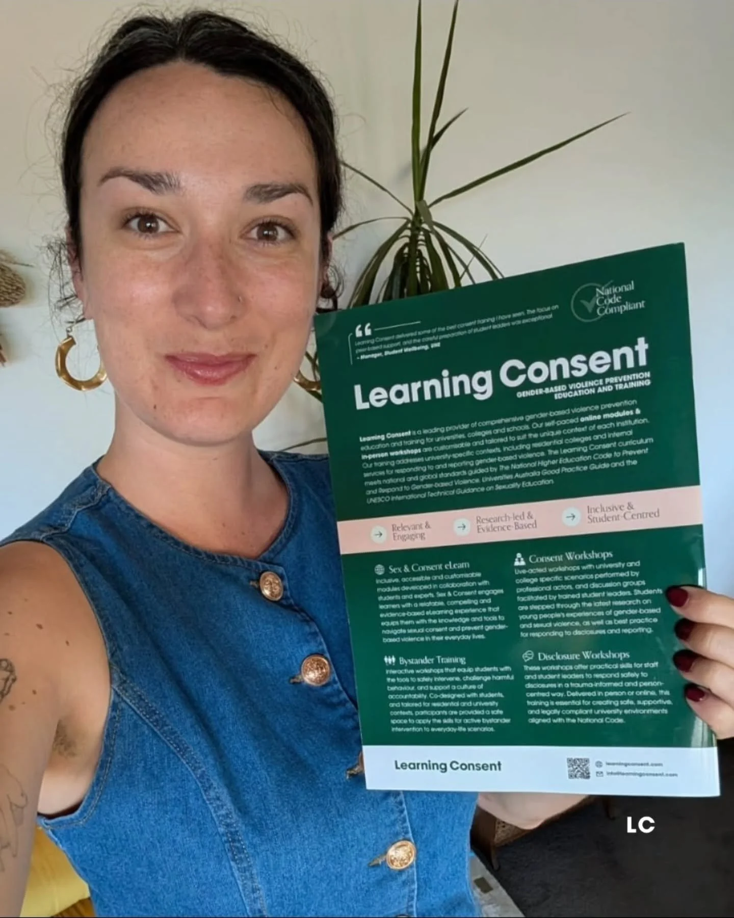 𝟭 𝗶𝗻 𝟰 𝘀𝘁𝘂𝗱𝗲𝗻𝘁 𝗿𝗲𝘀𝗶𝗱𝗲𝗻𝘁𝘀 𝗲𝘅𝗽𝗲𝗿𝗶𝗲𝗻𝗰𝗲 𝘀𝗲𝘅𝘂𝗮𝗹 𝗵𝗮𝗿𝗮𝘀𝘀𝗺𝗲𝗻𝘁 𝘄𝗶𝘁𝗵 𝗮𝗽𝗽𝗿𝗼𝘅. 𝟮𝟲% 𝗼𝗳 𝘀𝗲𝘅𝘂𝗮𝗹 𝗮𝘀𝘀𝗮𝘂𝗹𝘁𝘀 𝗼𝗰𝗰𝘂𝗿𝗿𝗶𝗻𝗴 𝗶𝗻 𝘀𝘁𝘂𝗱𝗲𝗻𝘁 𝗮𝗰𝗰𝗼𝗺𝗺𝗼𝗱𝗮𝘁𝗶𝗼𝗻 (𝘕𝘢𝘵𝘪𝘰𝘯𝘢𝘭 𝘚