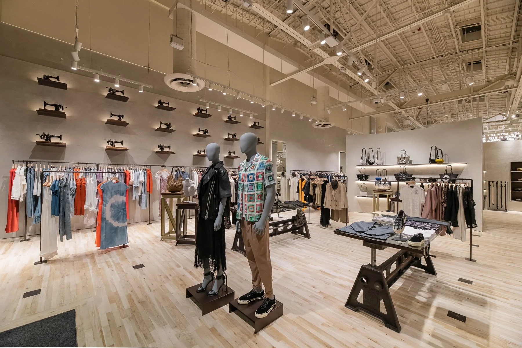 OwenKolasRetailProd-21.jpg