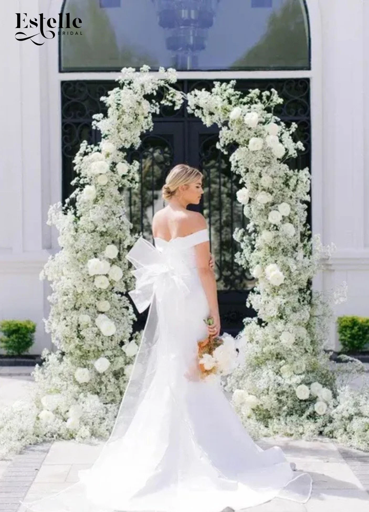 Houston Wedding Venue Dress Guide: How to Choose the Right Gown for Every Setting