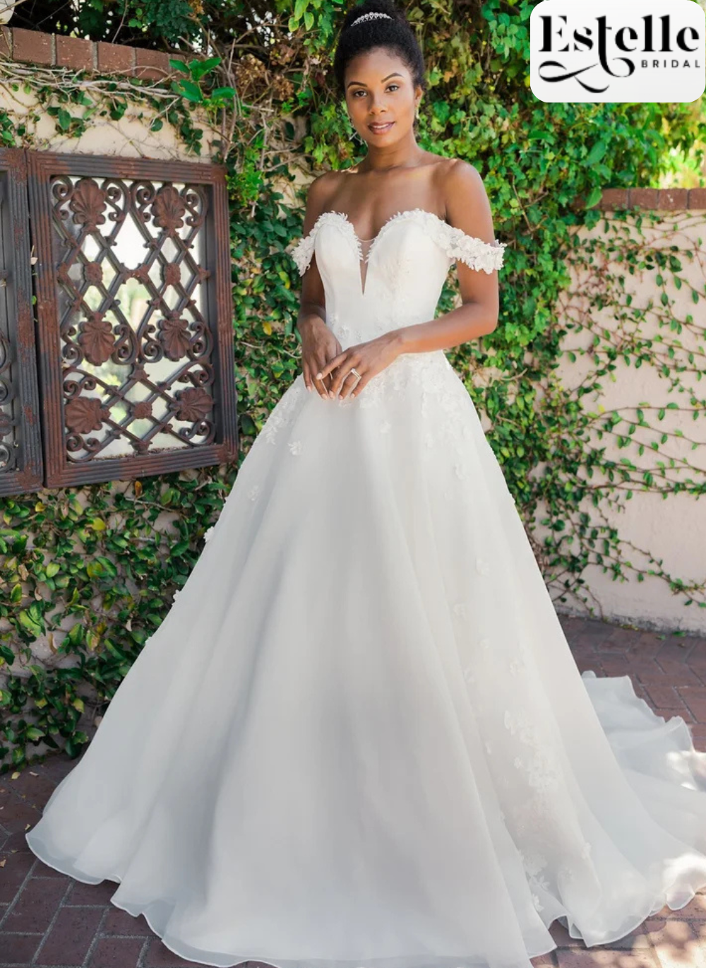How to Choose a Wedding Dress for Your Body Type: The Complete Houston Guide