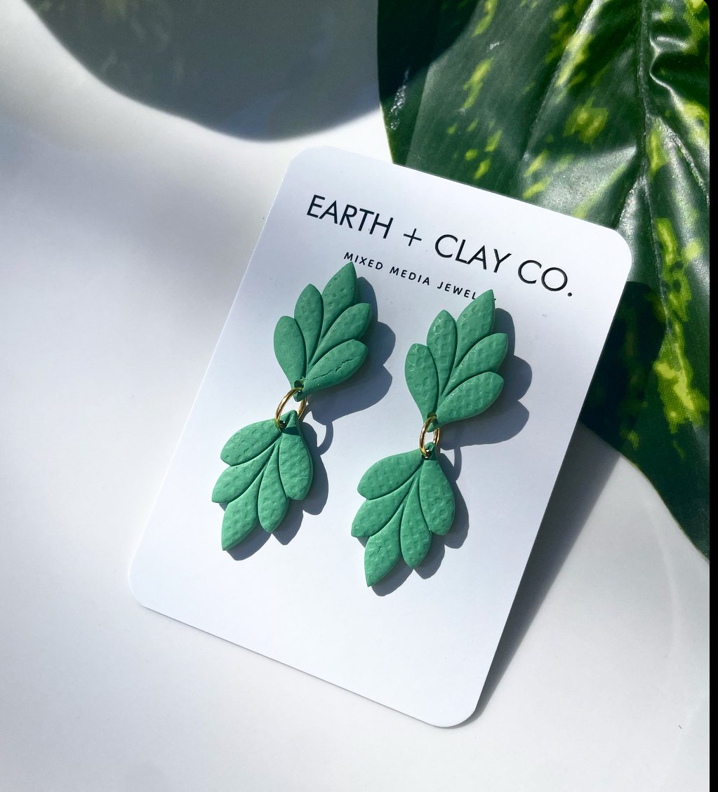 green double leaf.jpg