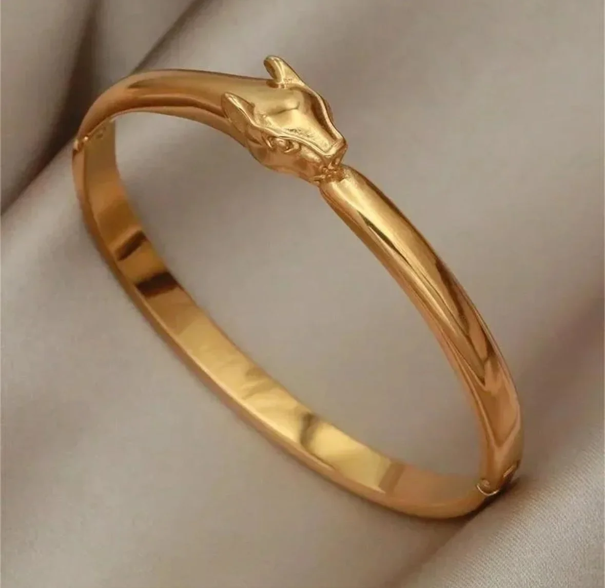 Nefertiti Bangle Bracelet