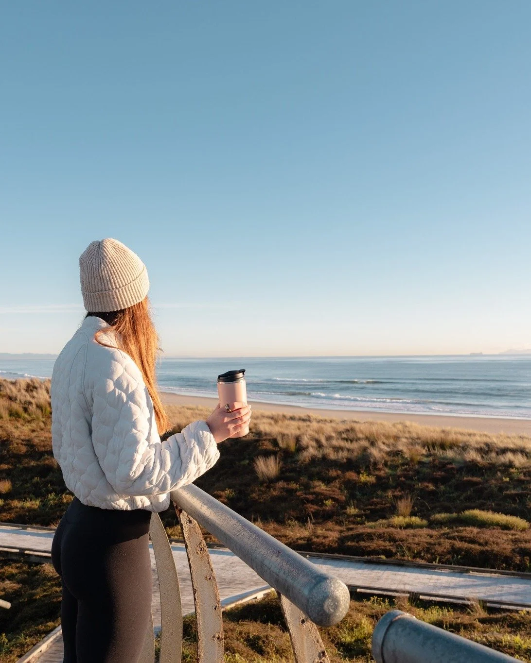 The weather might be unpredictable, but your coffee doesn’t have to be. Keep it at the perfect temperature with a double-insulated, leakproof cup you’ll actually want to take on your morning walk.
Shop the 12oz range now.
Hot stays hot.