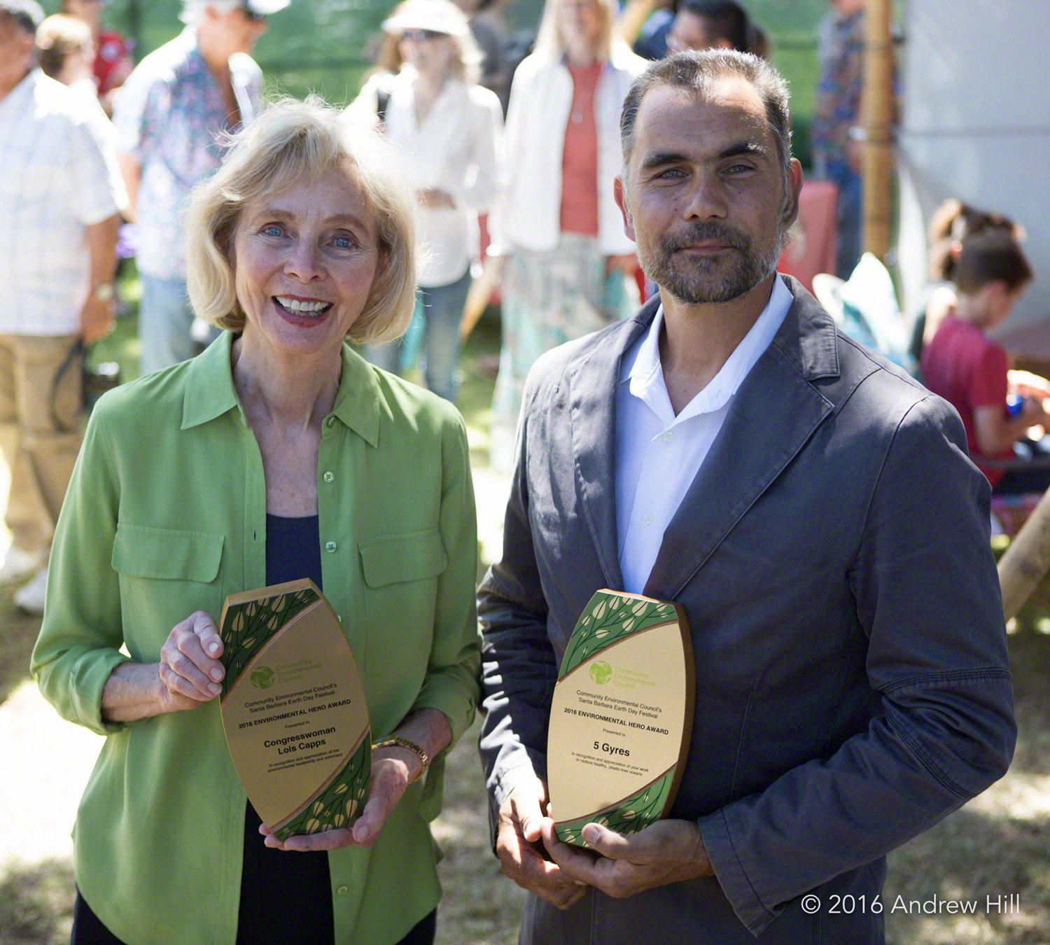  2016 Environmental Hero recipients Lois Capps and 5 Gyres cofounder Marcus Eriksen. ©Andrew Hill 