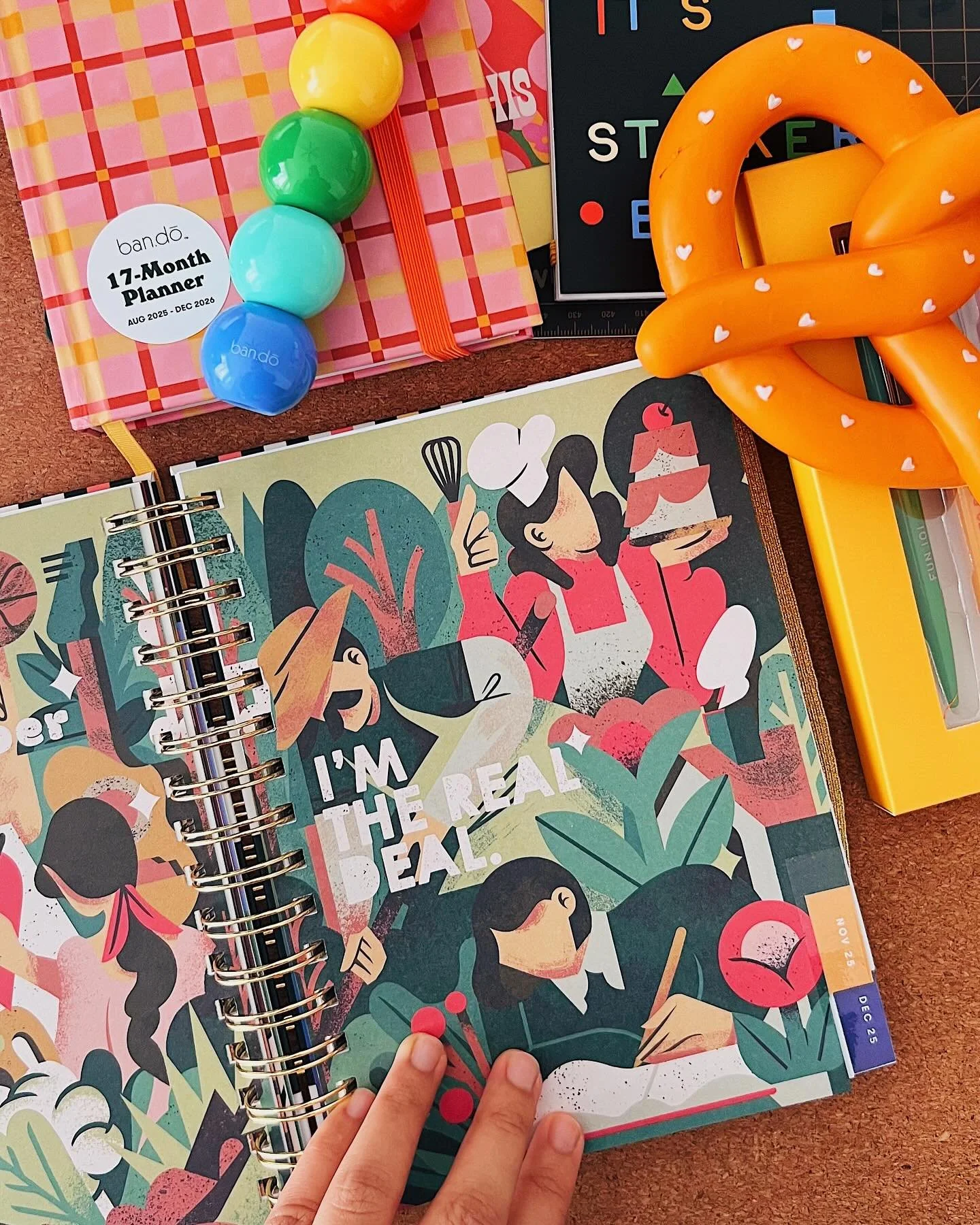 My November spread for 2025-2026 montly planner for @shopbando 🎈💚🩵💙🦋
