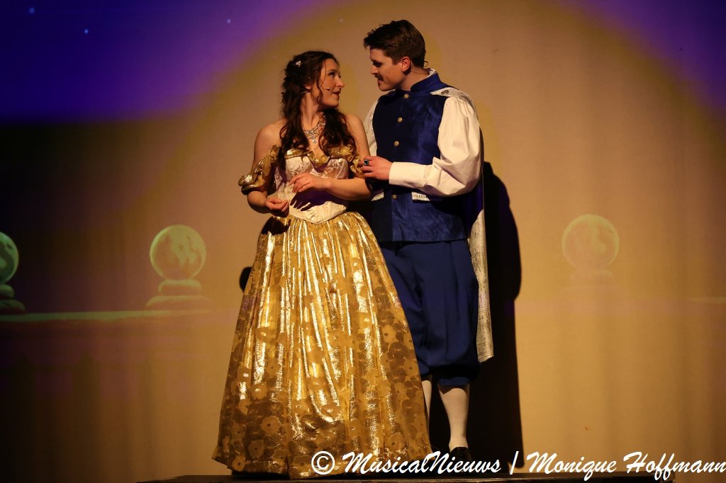 Cinderella 39.jpeg