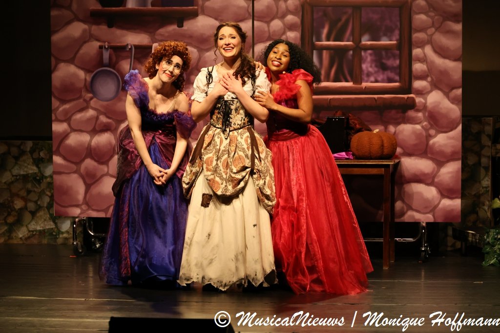 Cinderella 26.jpeg