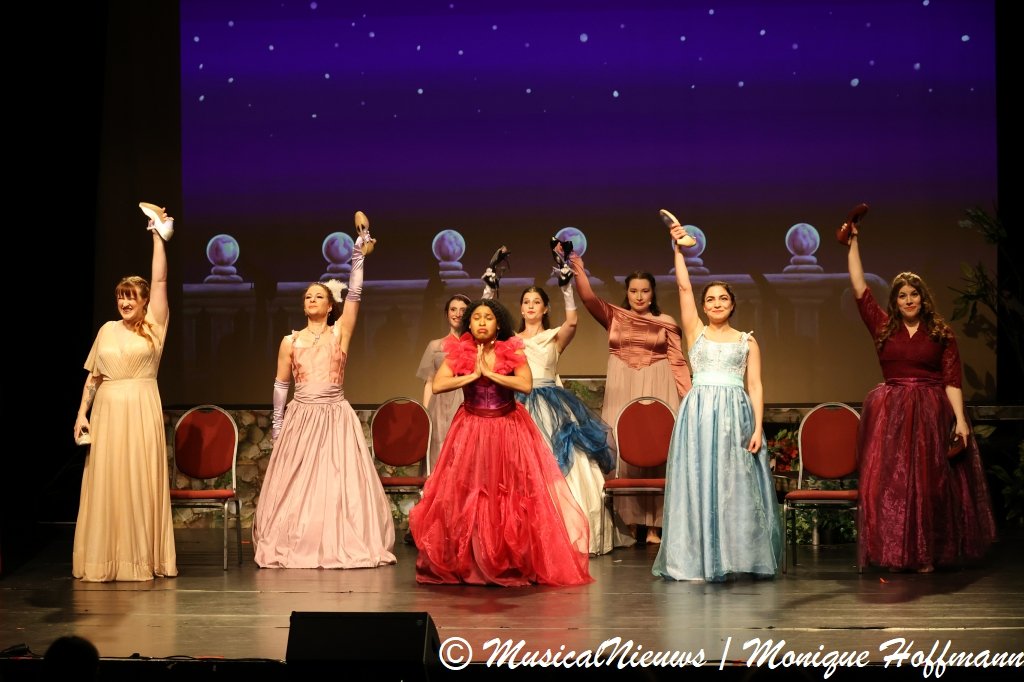 Cinderella 21.jpeg