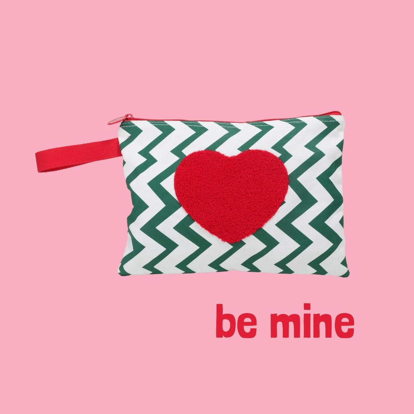 A little reminder to carry love with you.

A self-love gift every mom deserves🩷 #iamthetoybin 
#carryingJOY