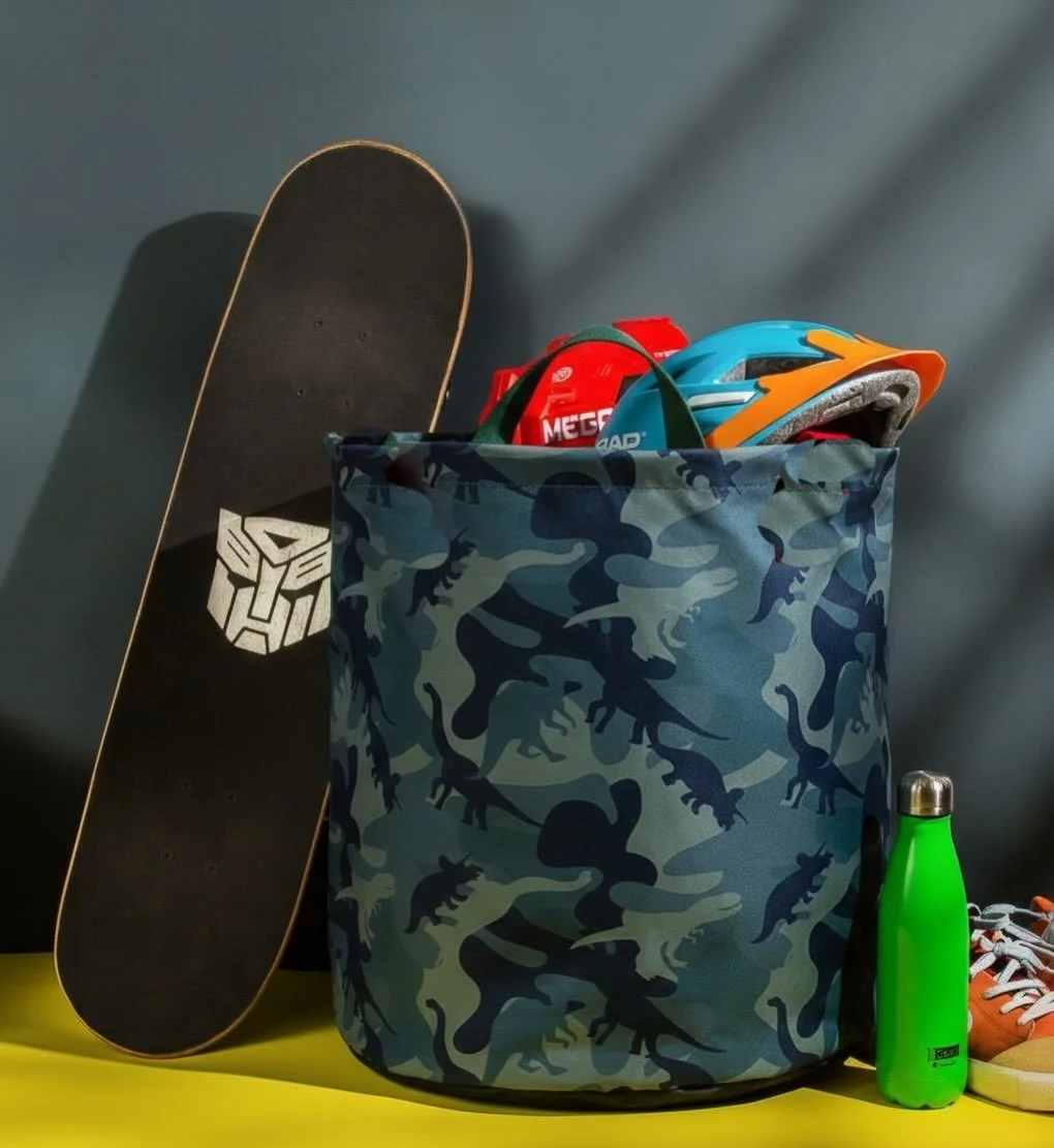 Pack THE TOY BIN: balls, dolls, skateboards, what else? #iamthetoybin #carryingJOY